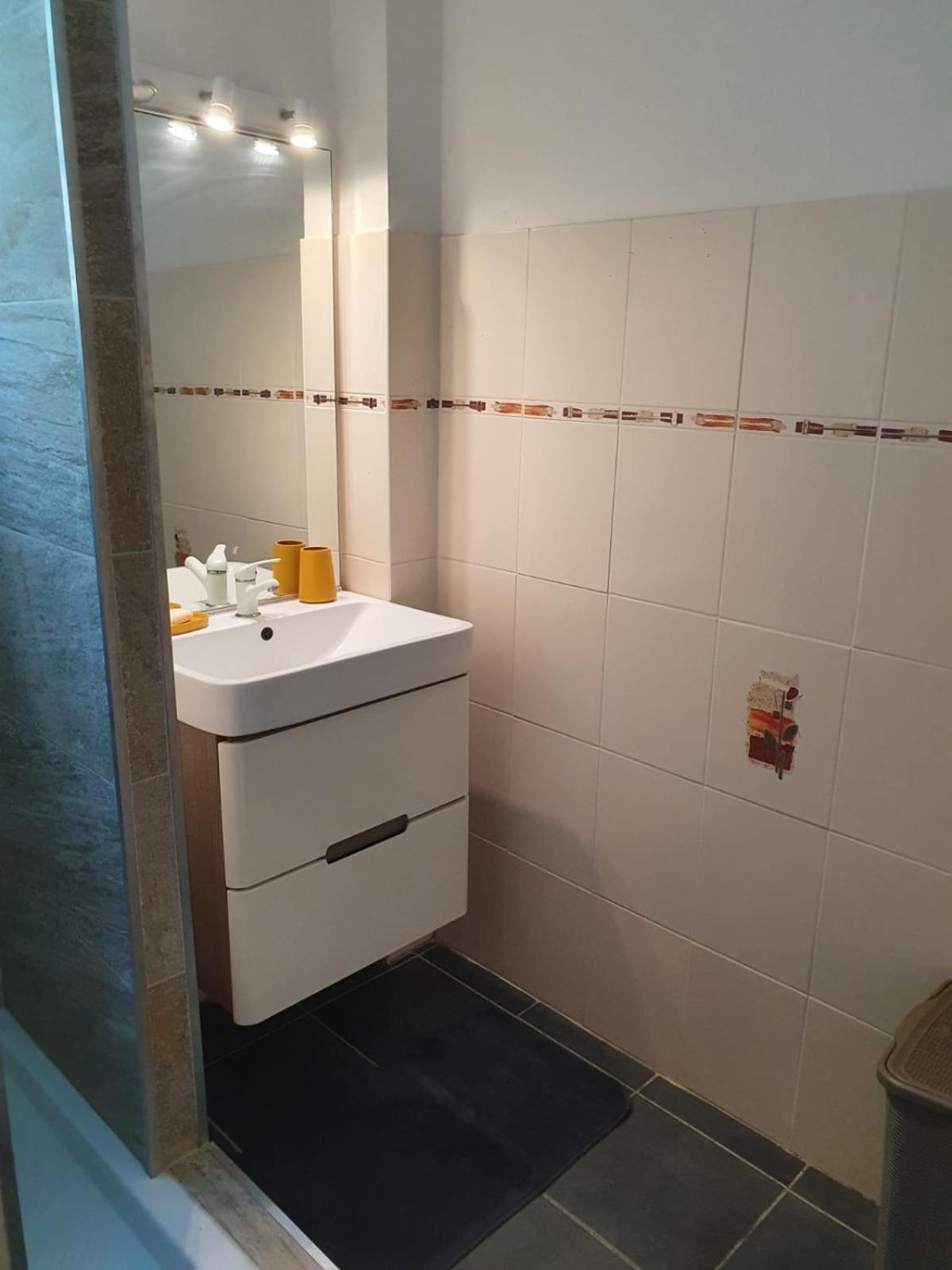 Face A La 2 Apartment
