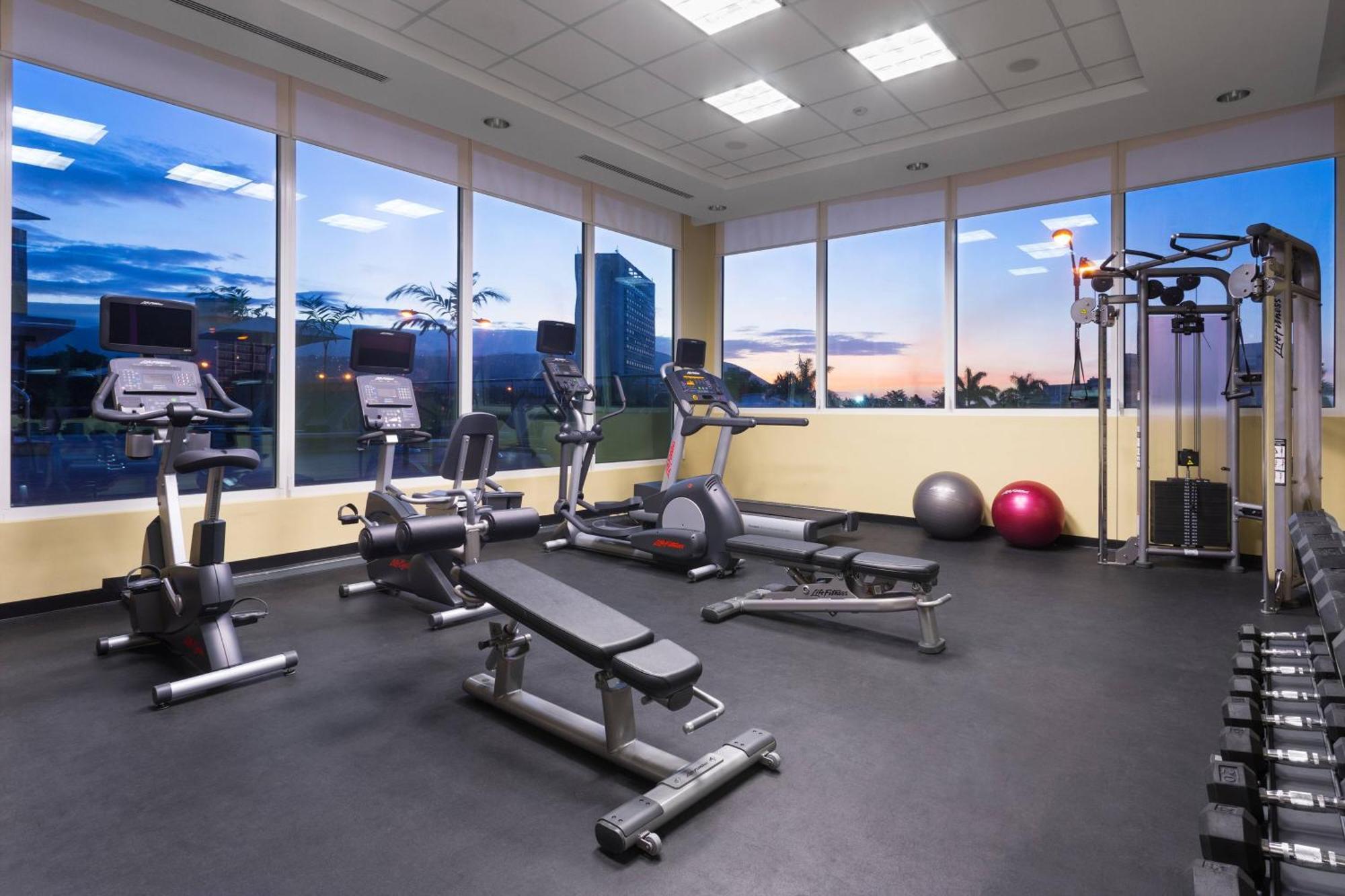 Courtyard By Marriott Kingston, Jamaica Kingston