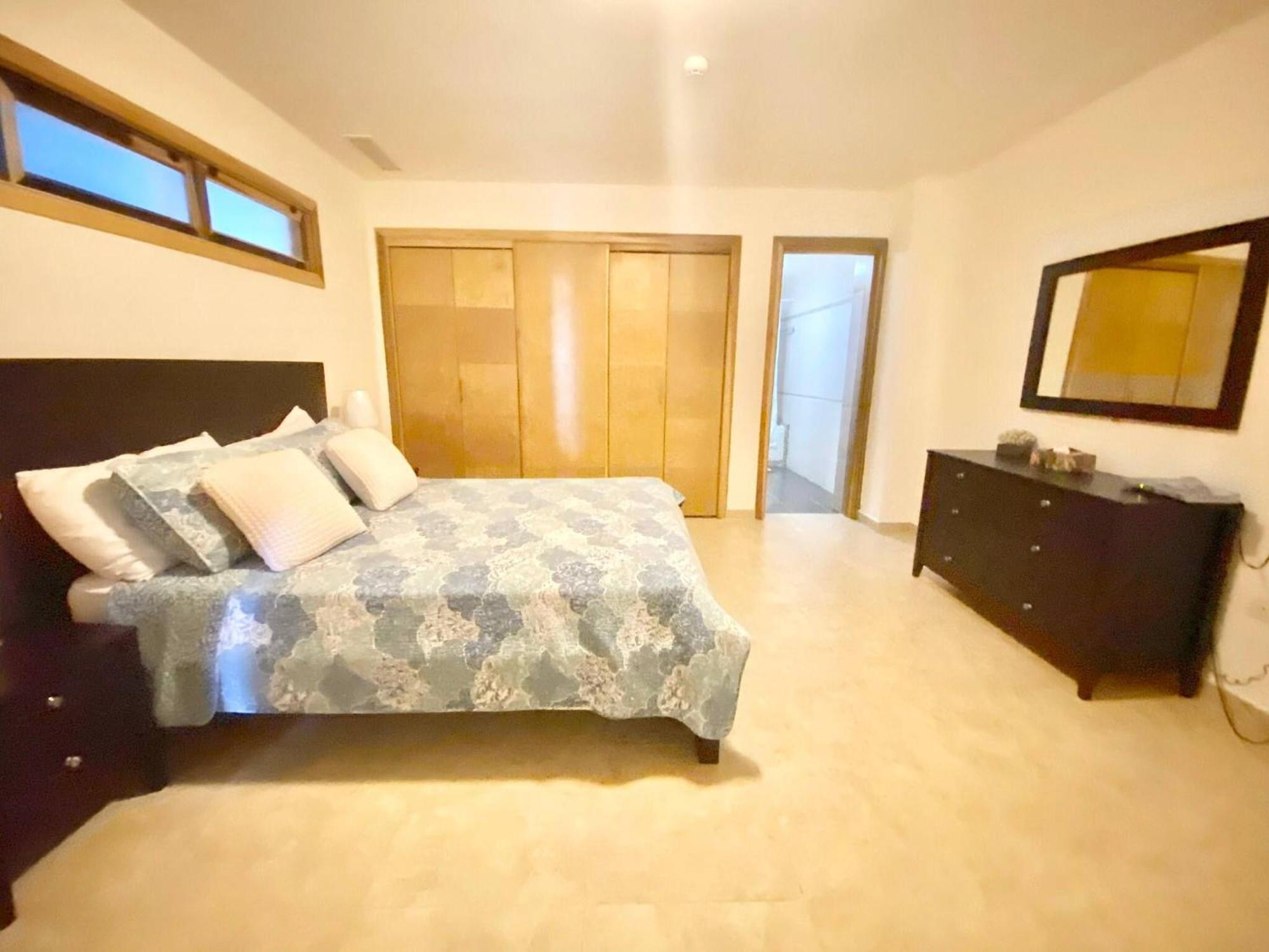 Marbella 2bedroom Beachfrom * San Pedro de Macorís
