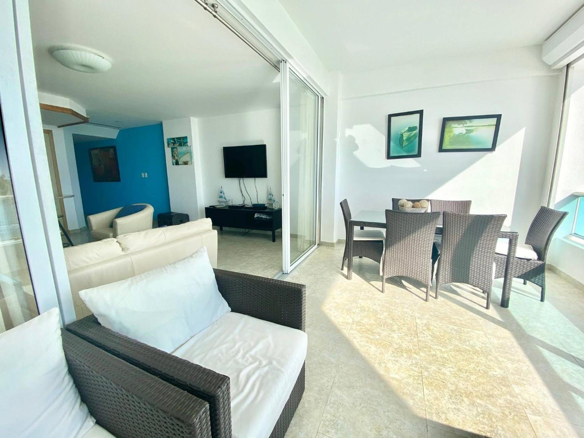 Marbella 2bedroom Beachfrom Apartment San Pedro de Macorís