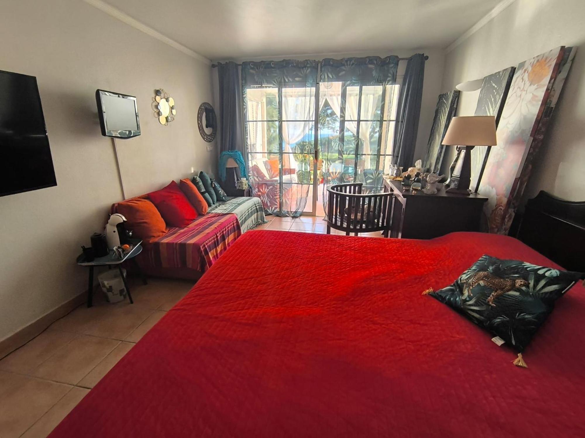 Apartment Vacances : Nature, Mer, Piscine Et Activites *