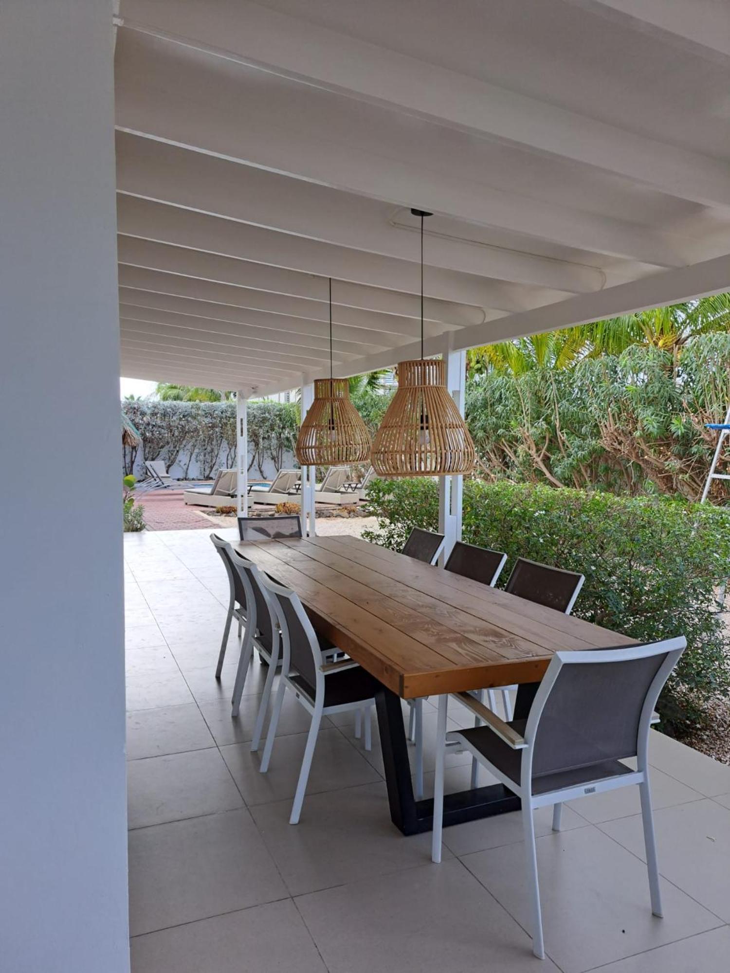 Curoyal Villa *