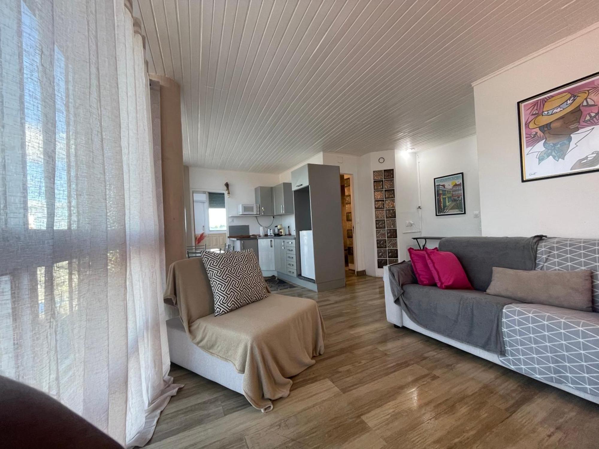 Apartment Penthouse 10 Min Port Croisiere Et Aeroport Pointe-a-Pitre (Grande-Terre)