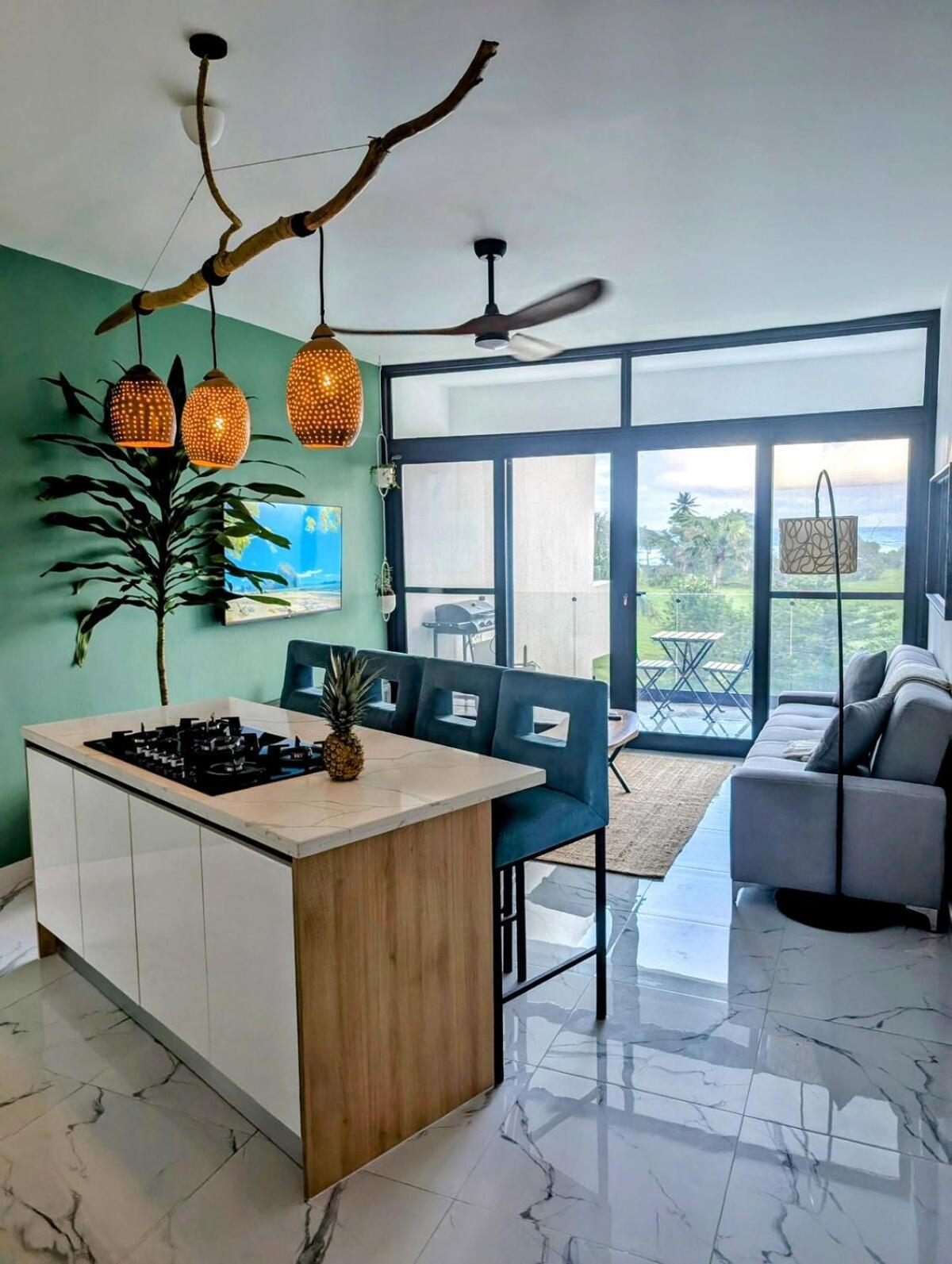Apartment Luxurious Surf Penthouse