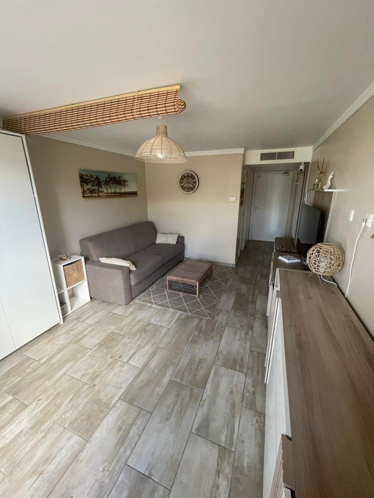 Apartment Colibi Exotic 971 Courcelles