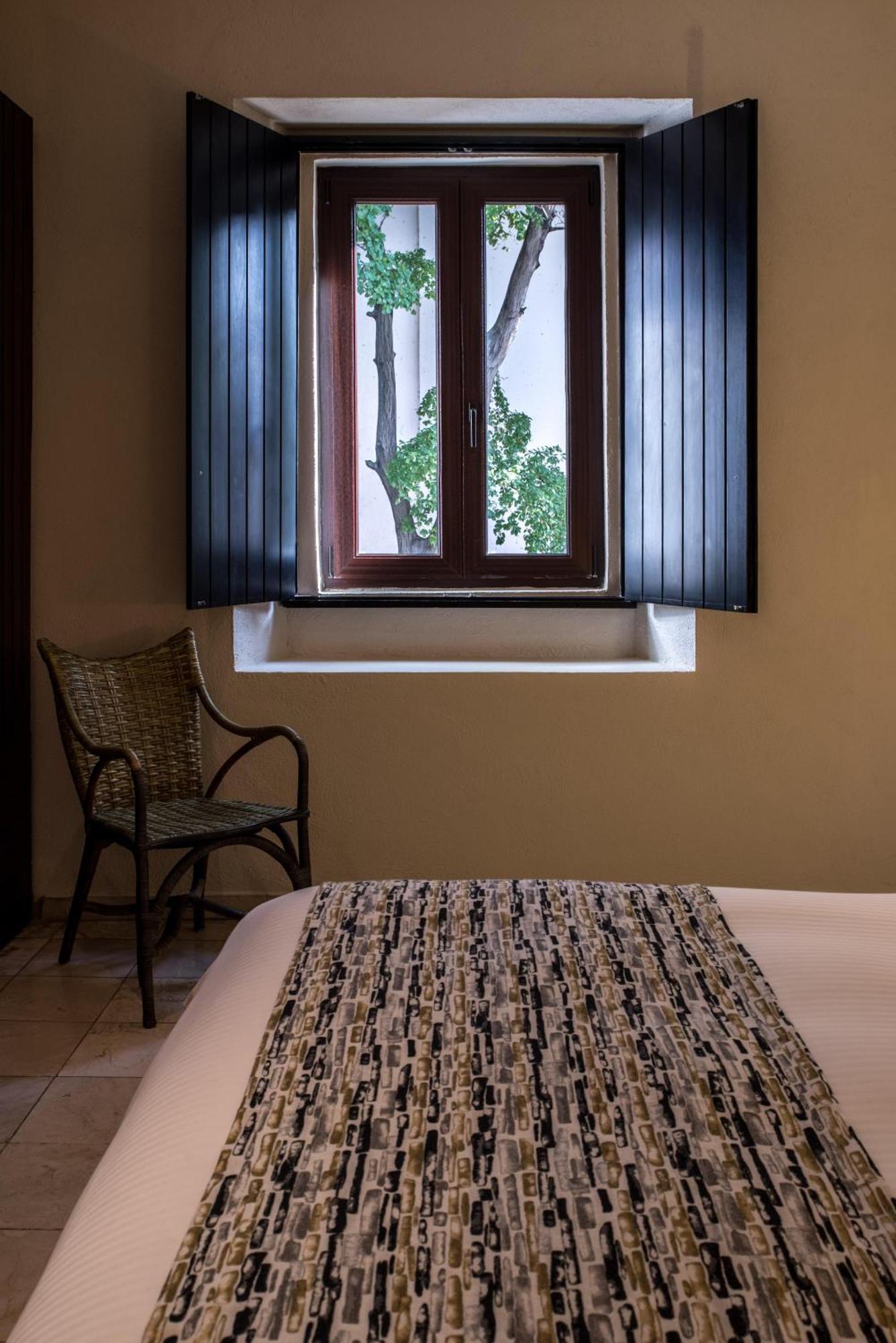 Hotel Hodelpa Nicolas De Ovando