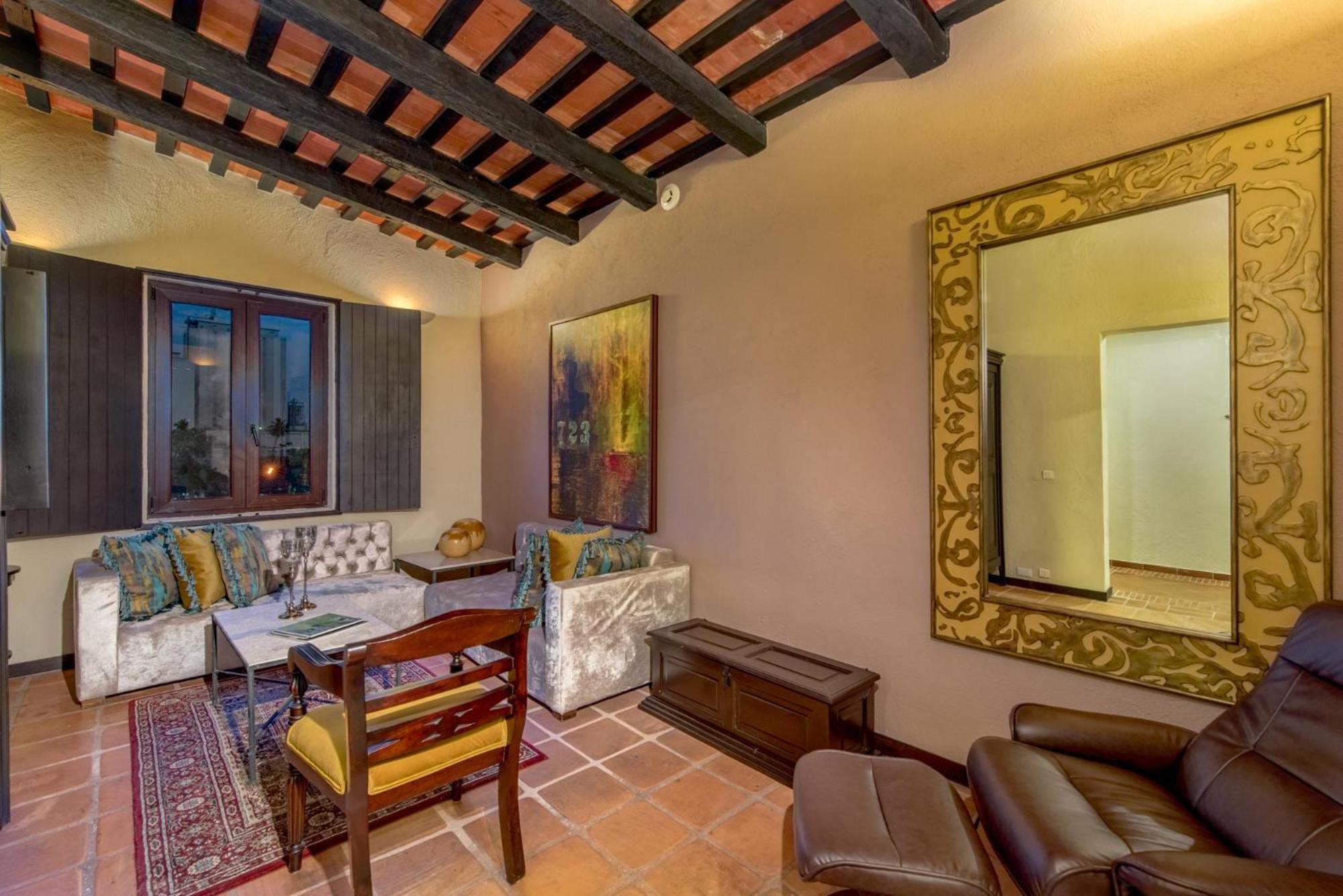 Hotel Hodelpa Nicolas De Ovando 5*