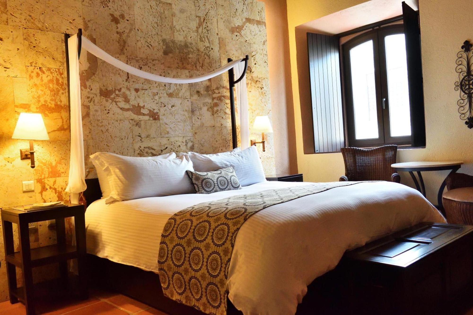 Hodelpa Nicolas De Ovando 5*