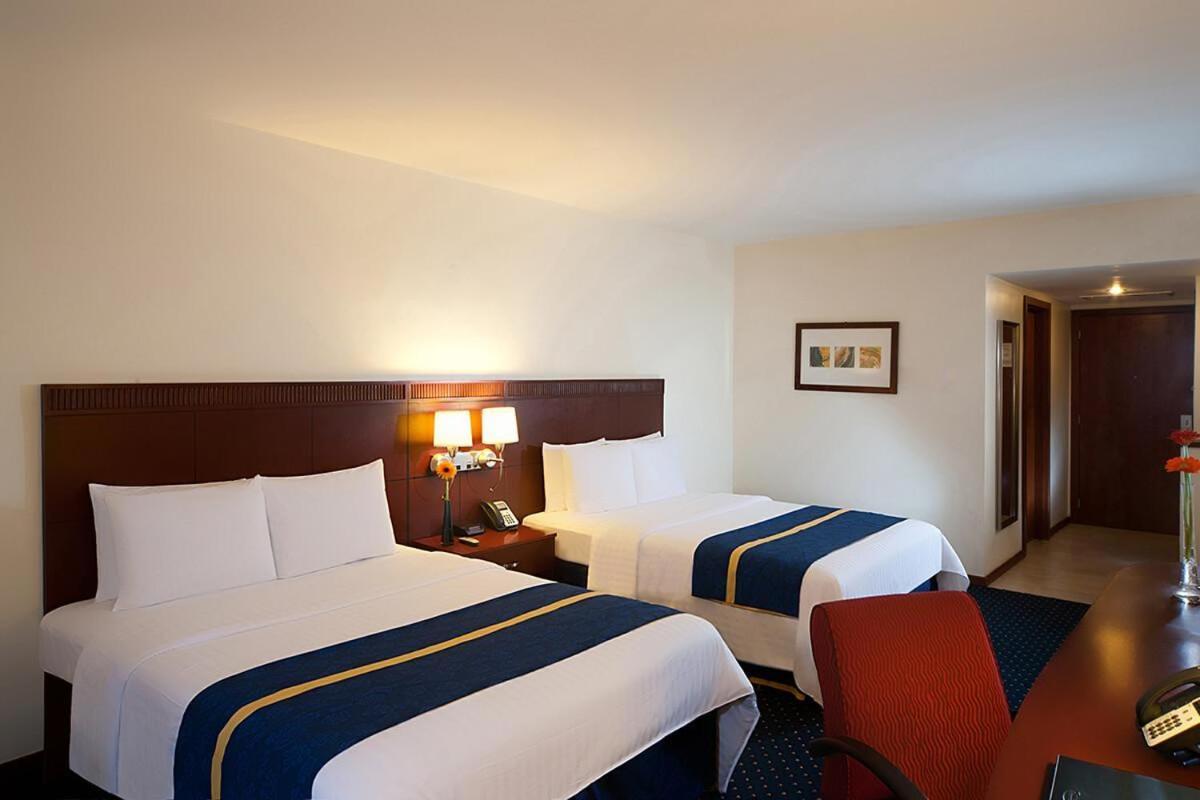 Hodelpa Garden Court Hotel