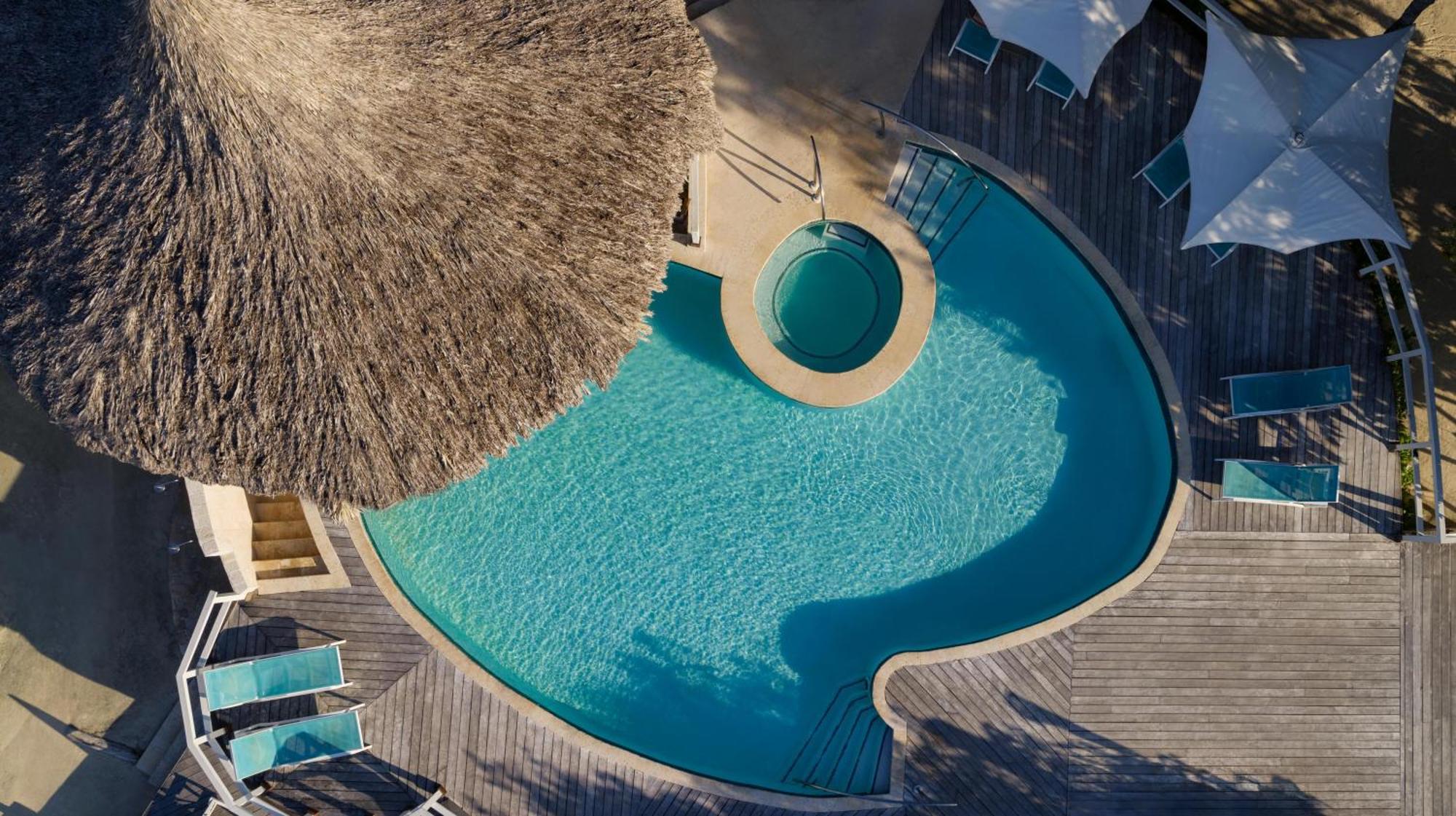 Sandals Royal Caribbean & Private Island - Couples Only 5*