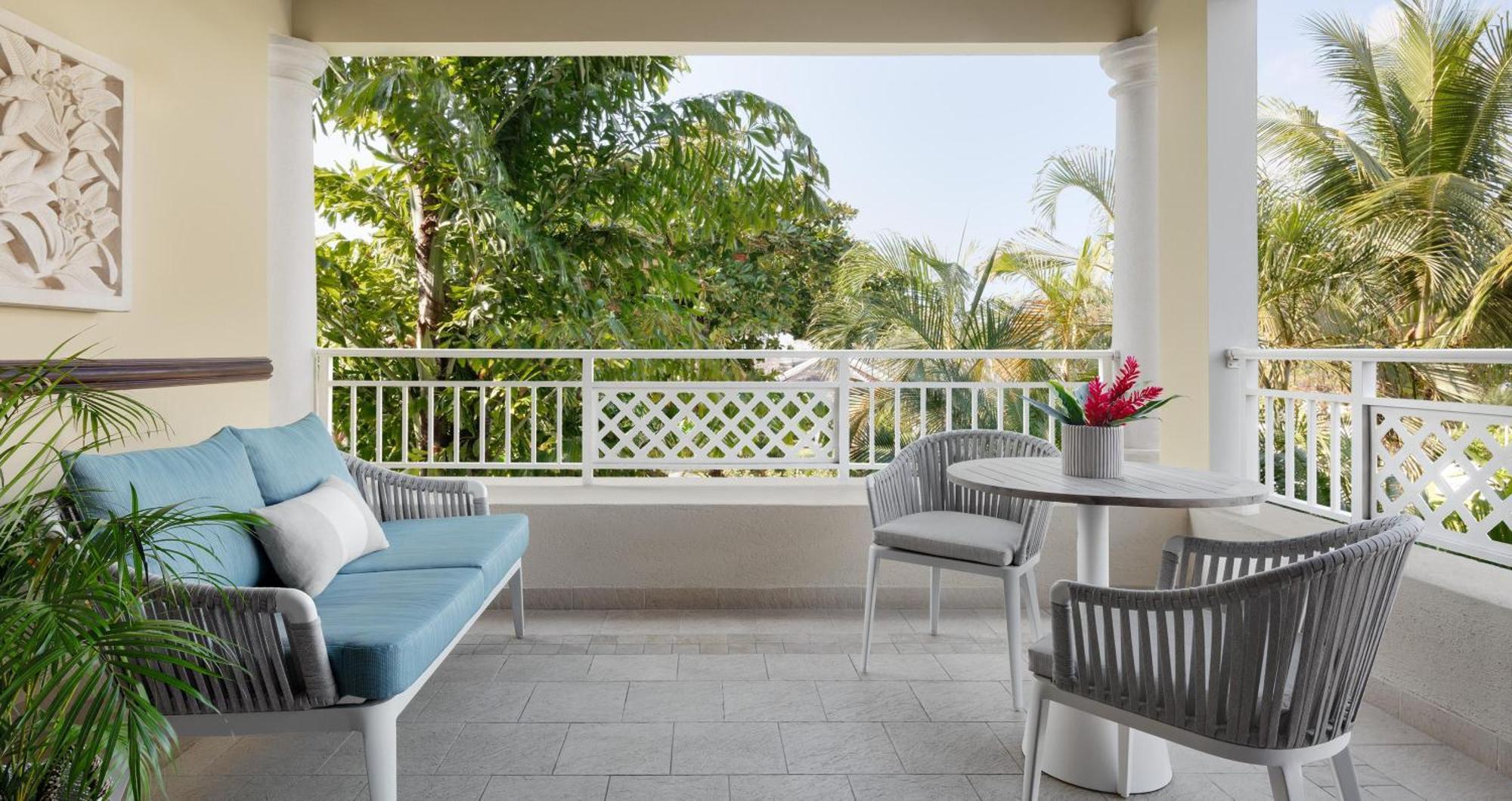 Resort Sandals Royal Caribbean & Private Island - Couples Only