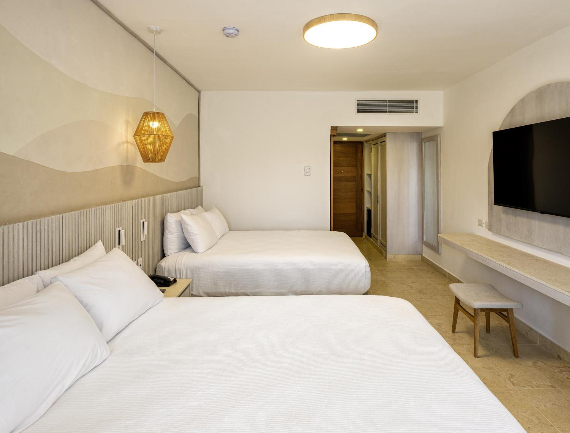 Viva By Wyndham, A Trademark 4* Miches
