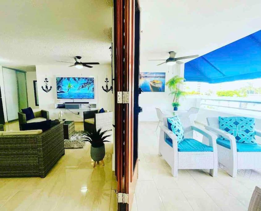 Bayshore Apartment *
