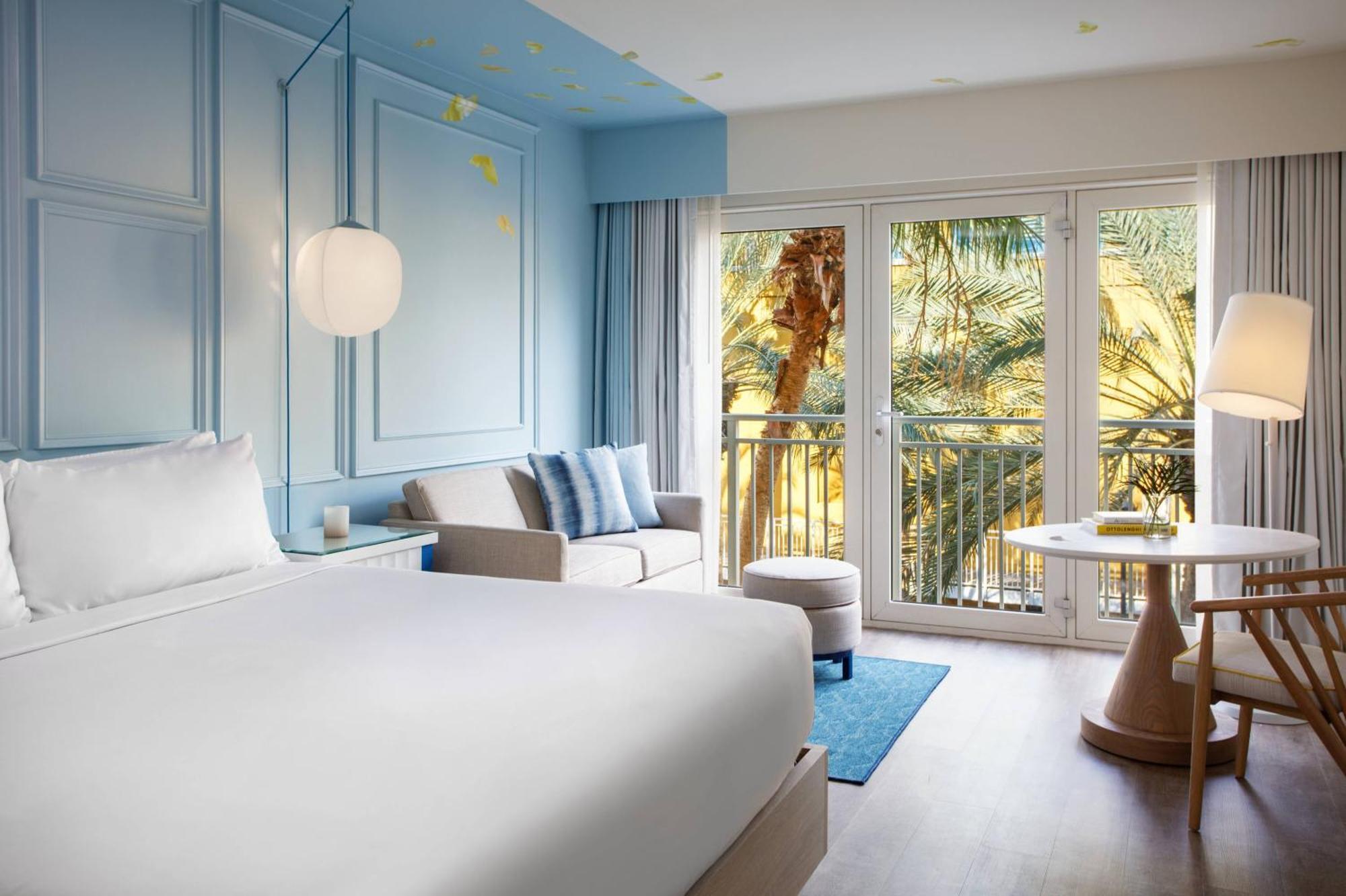 Resort Renaissance Wind Creek Curacao 4*