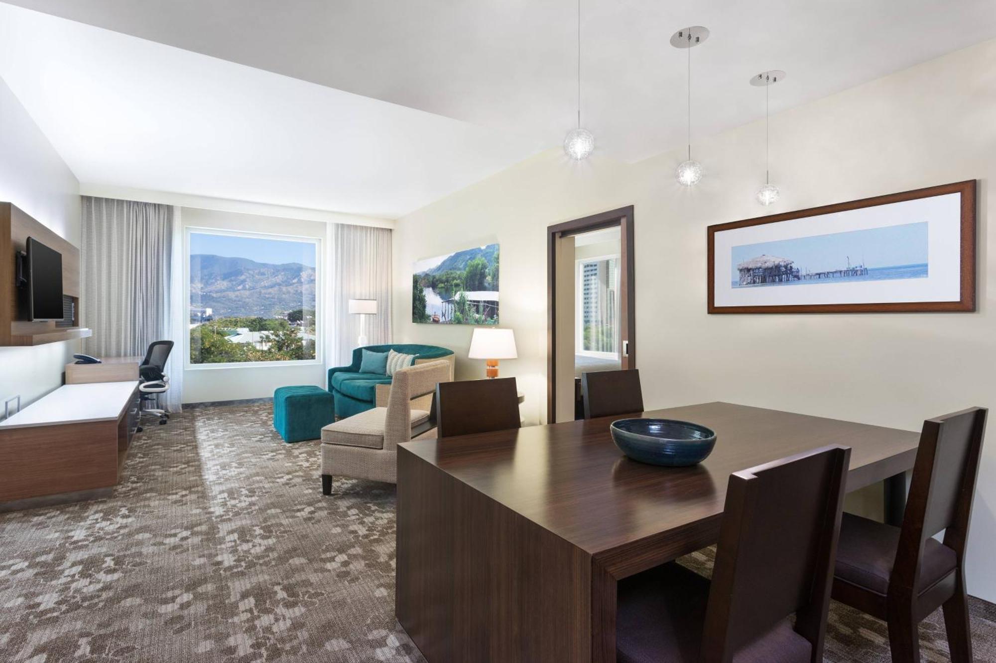 Courtyard By Marriott Kingston, Jamaica 4* Kingston