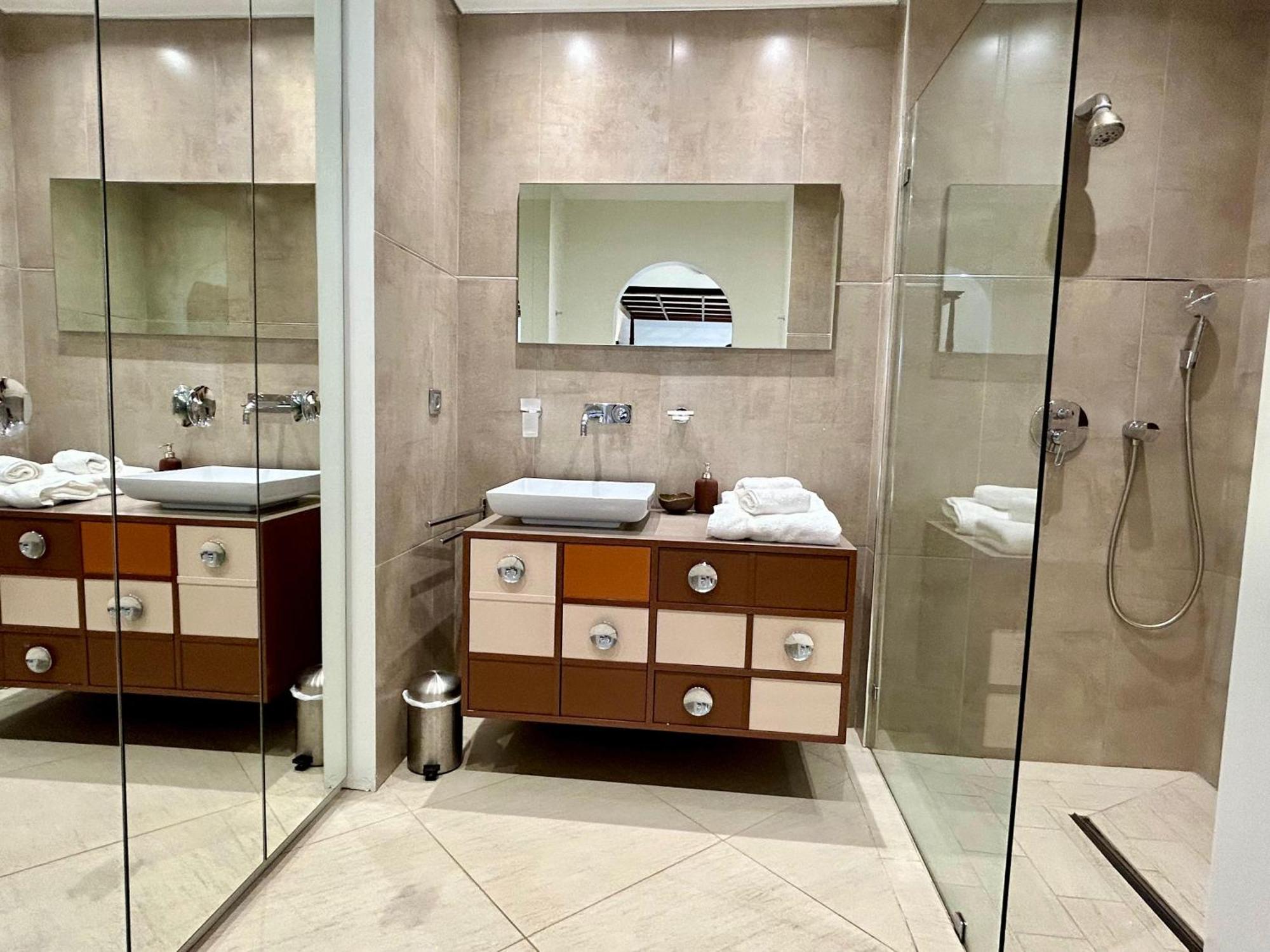 Diamantine - Infinity Pool And Jacuzzi Cul de Sac