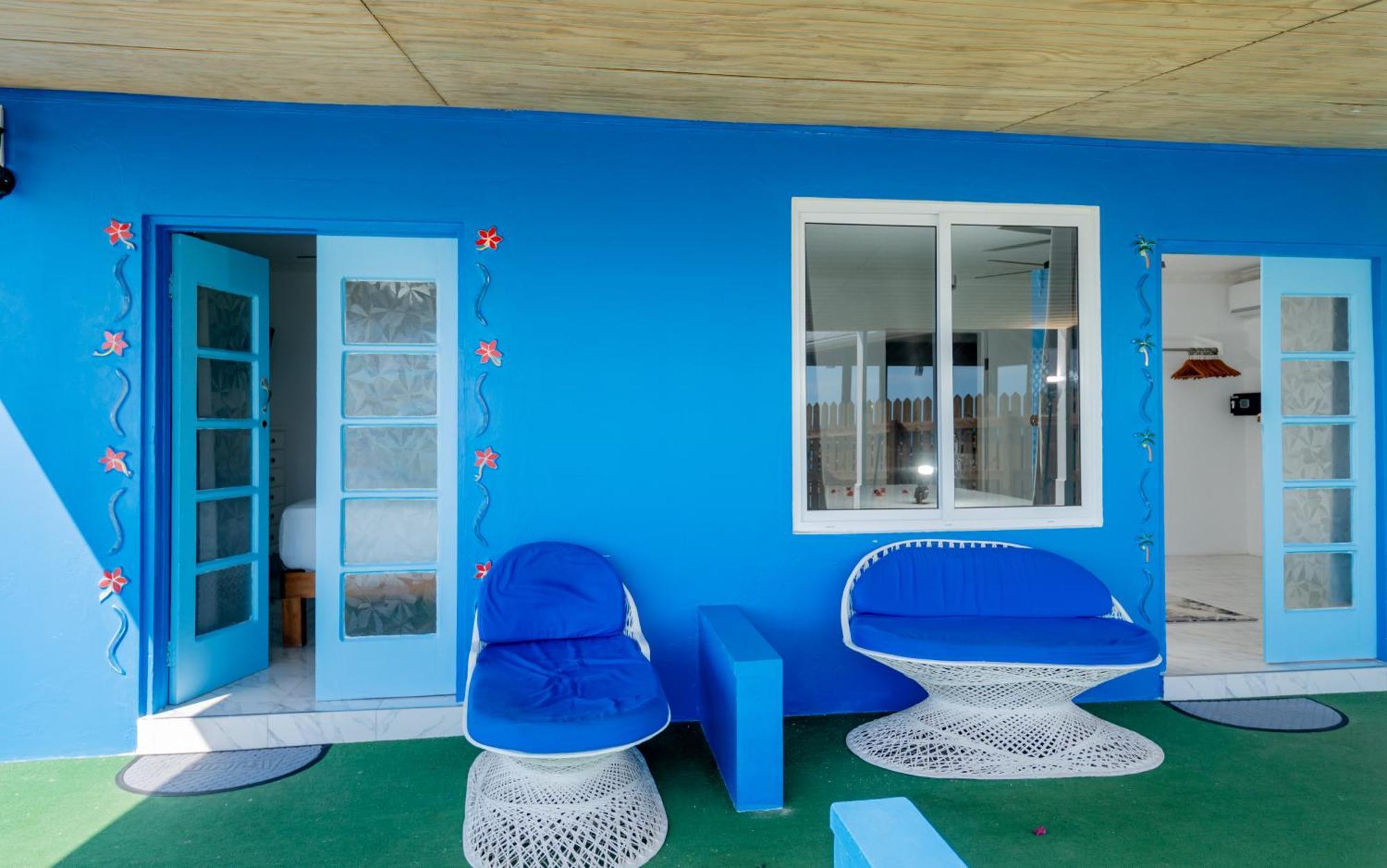 Beyond Sunset & Bed & Breakfast Treasure Beach