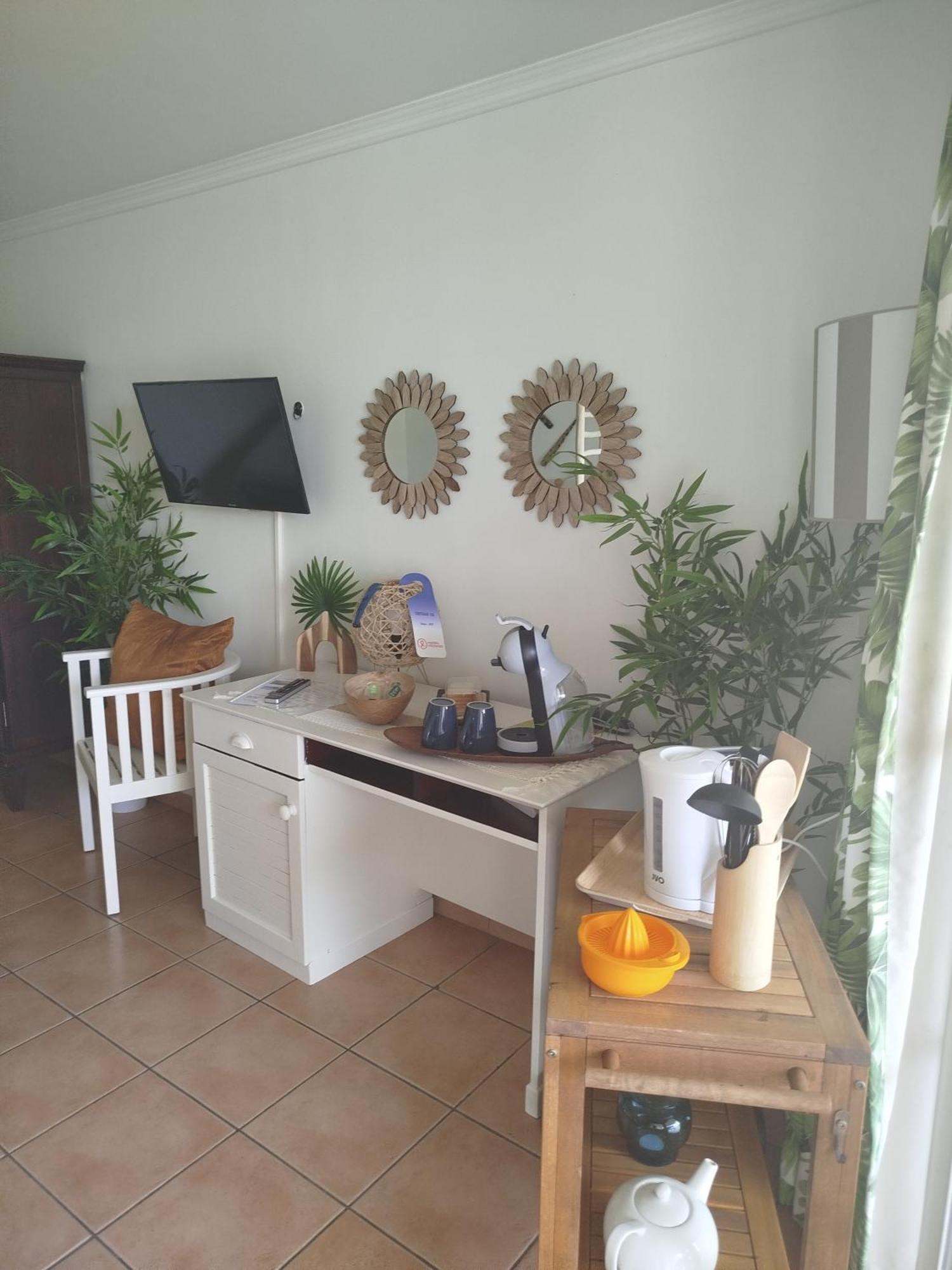 Bambou Vue A 50 M De La Et De La Piscine Apartment *