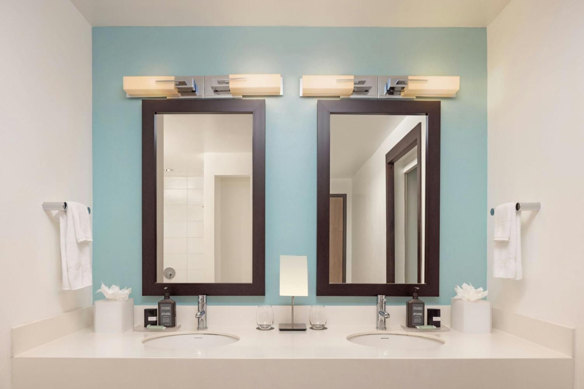 Hotel Courtyard By Marriott Kingston, Jamaica Kingston