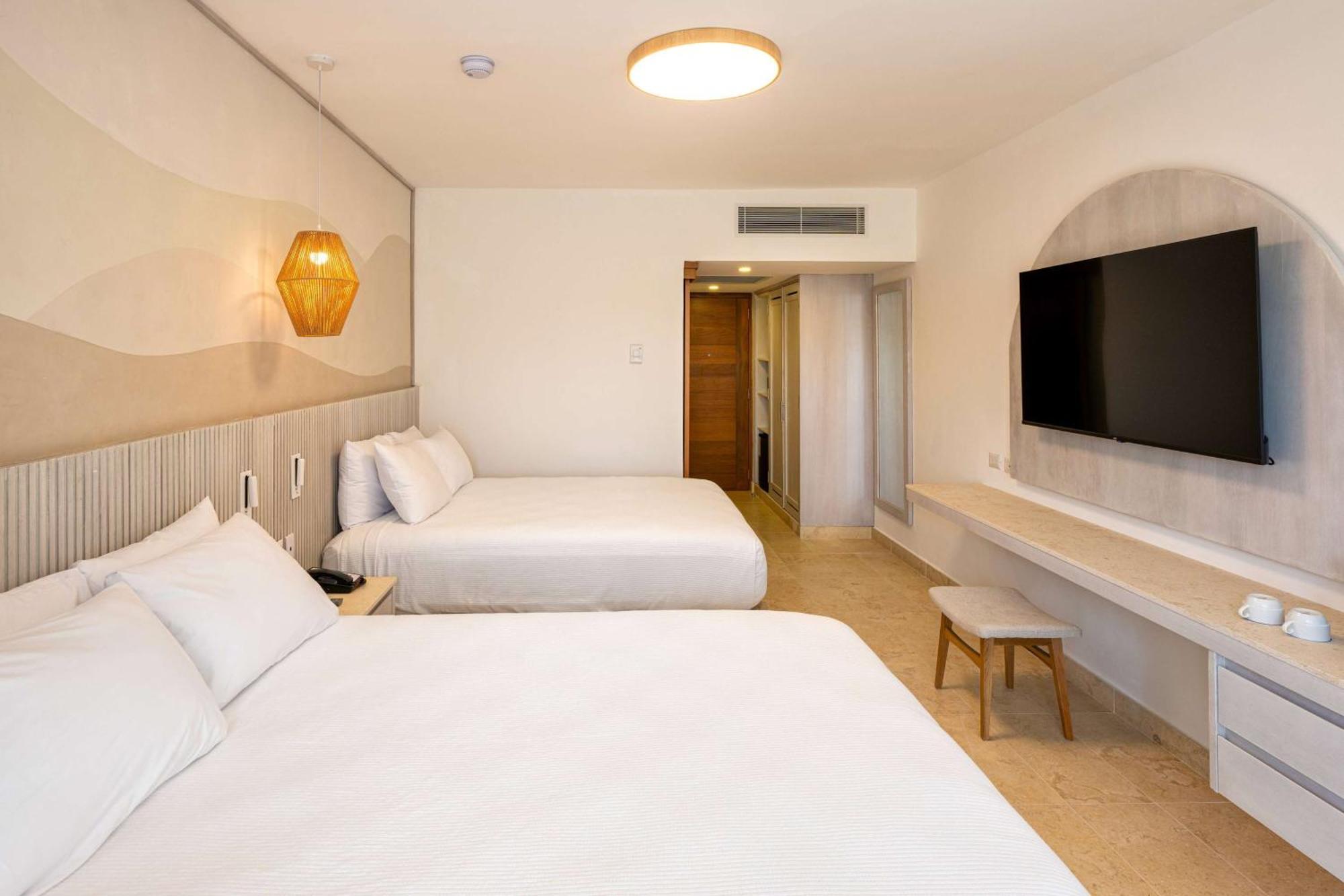 Resort Viva By Wyndham, A Trademark