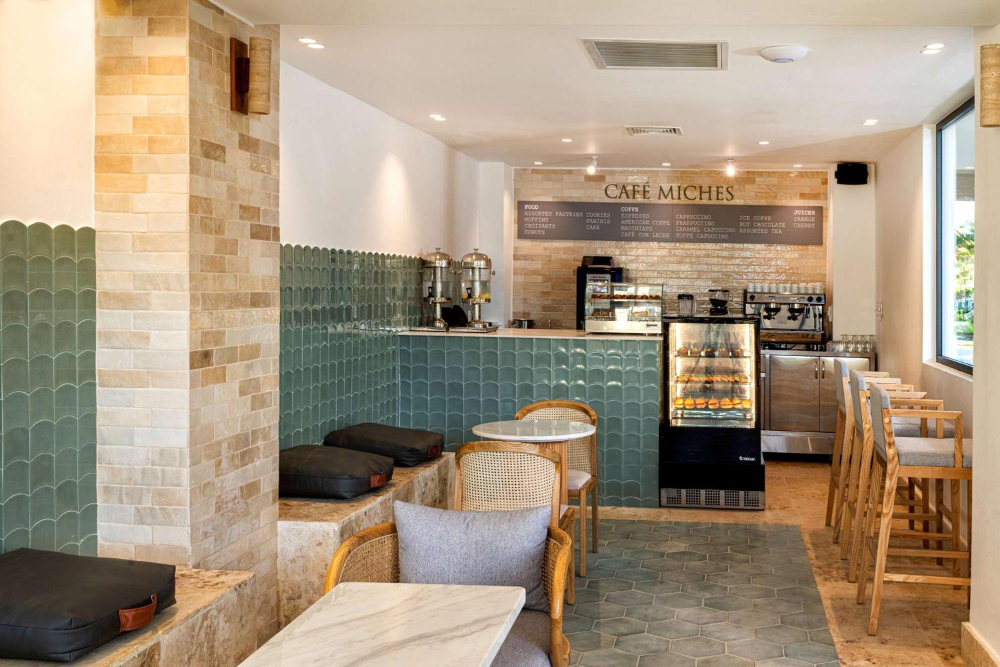 Viva By Wyndham, A Trademark 4* Miches