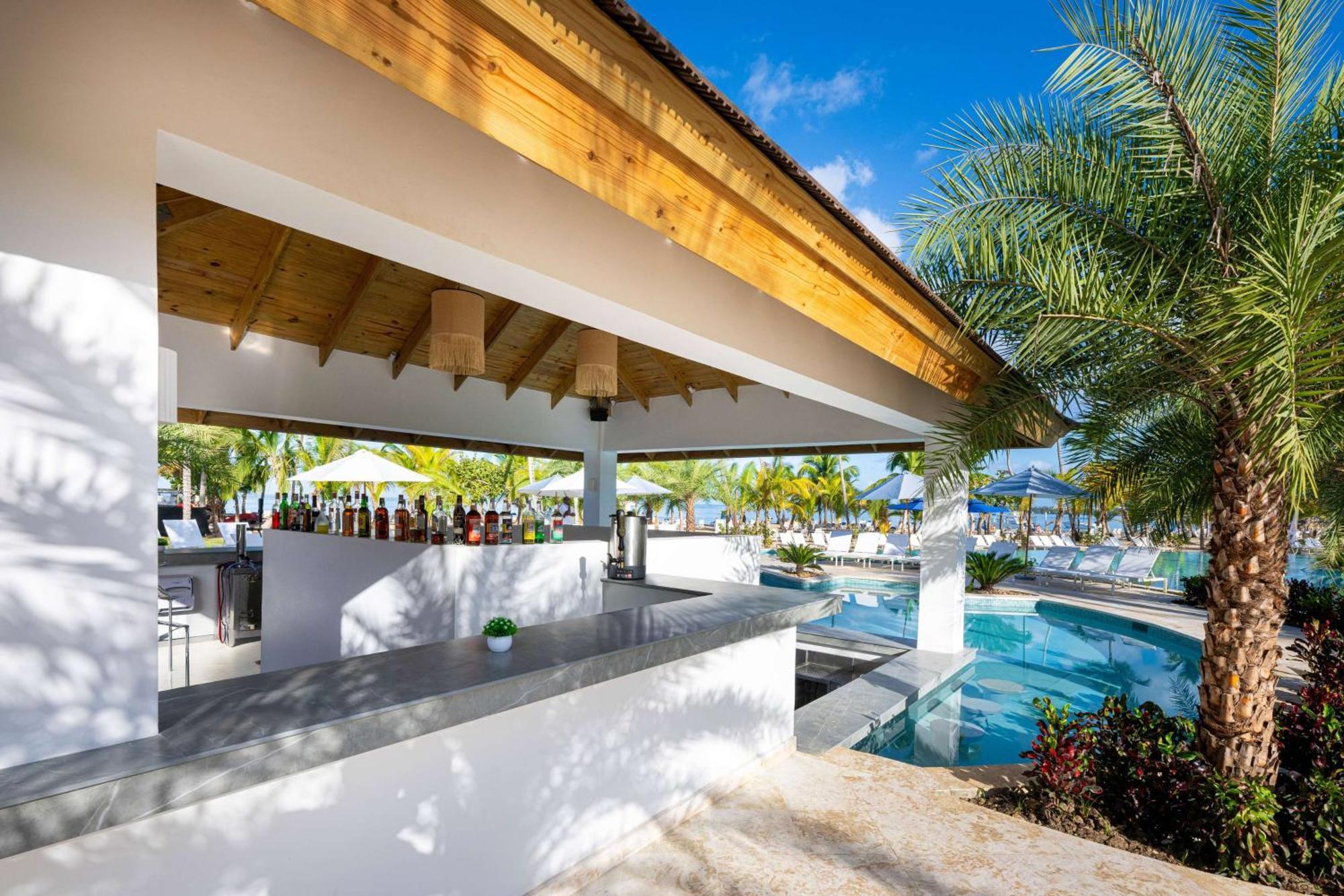Viva By Wyndham, A Trademark Resort
