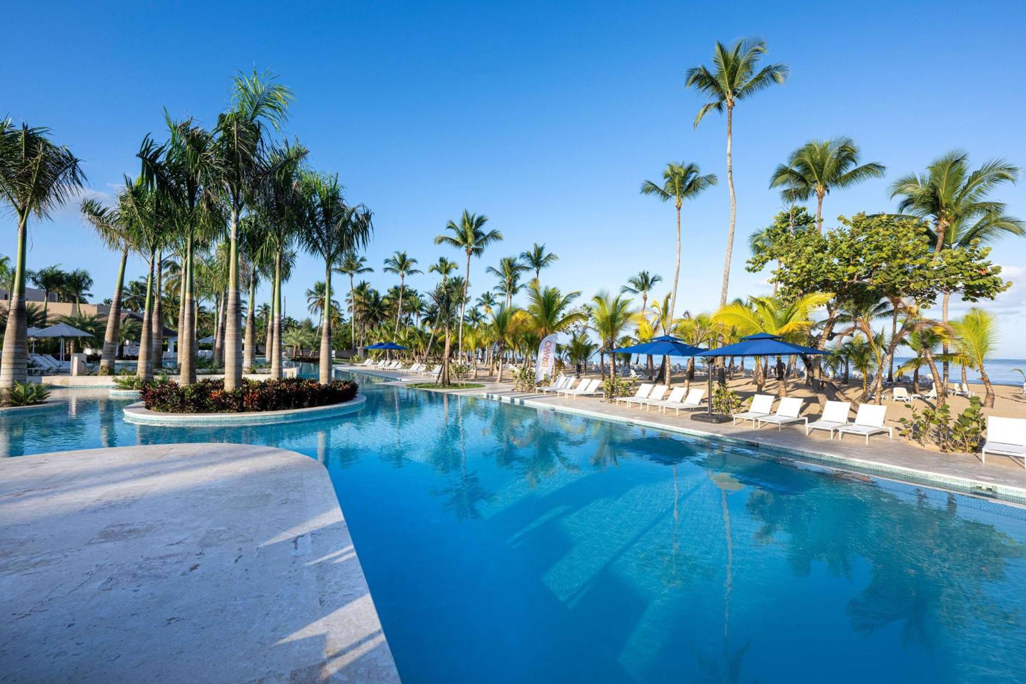 Viva By Wyndham, A Trademark Resort 4*