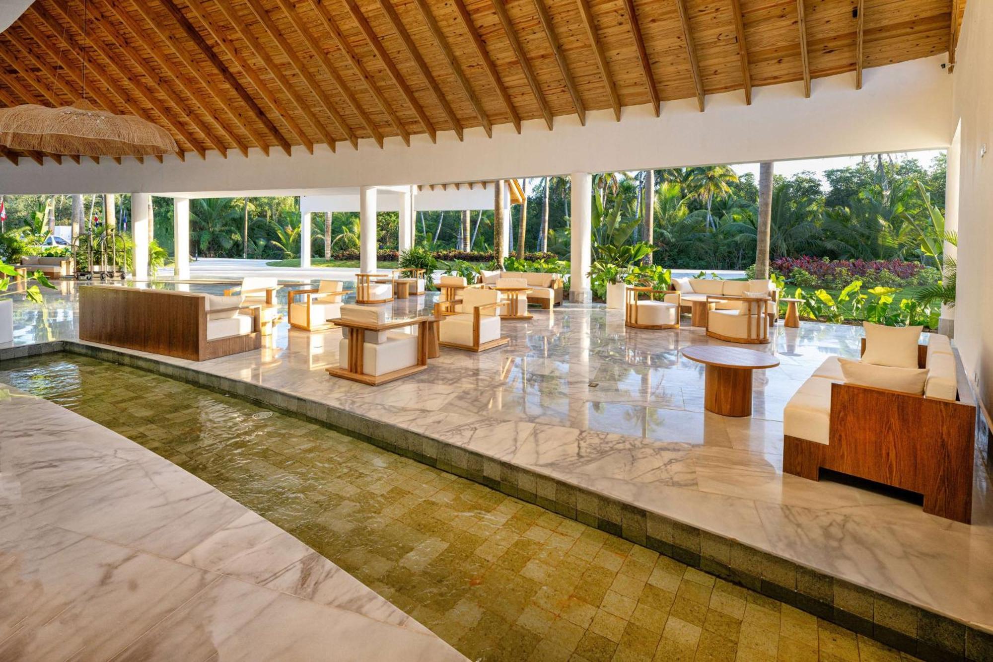 Viva By Wyndham, A Trademark Resort Miches