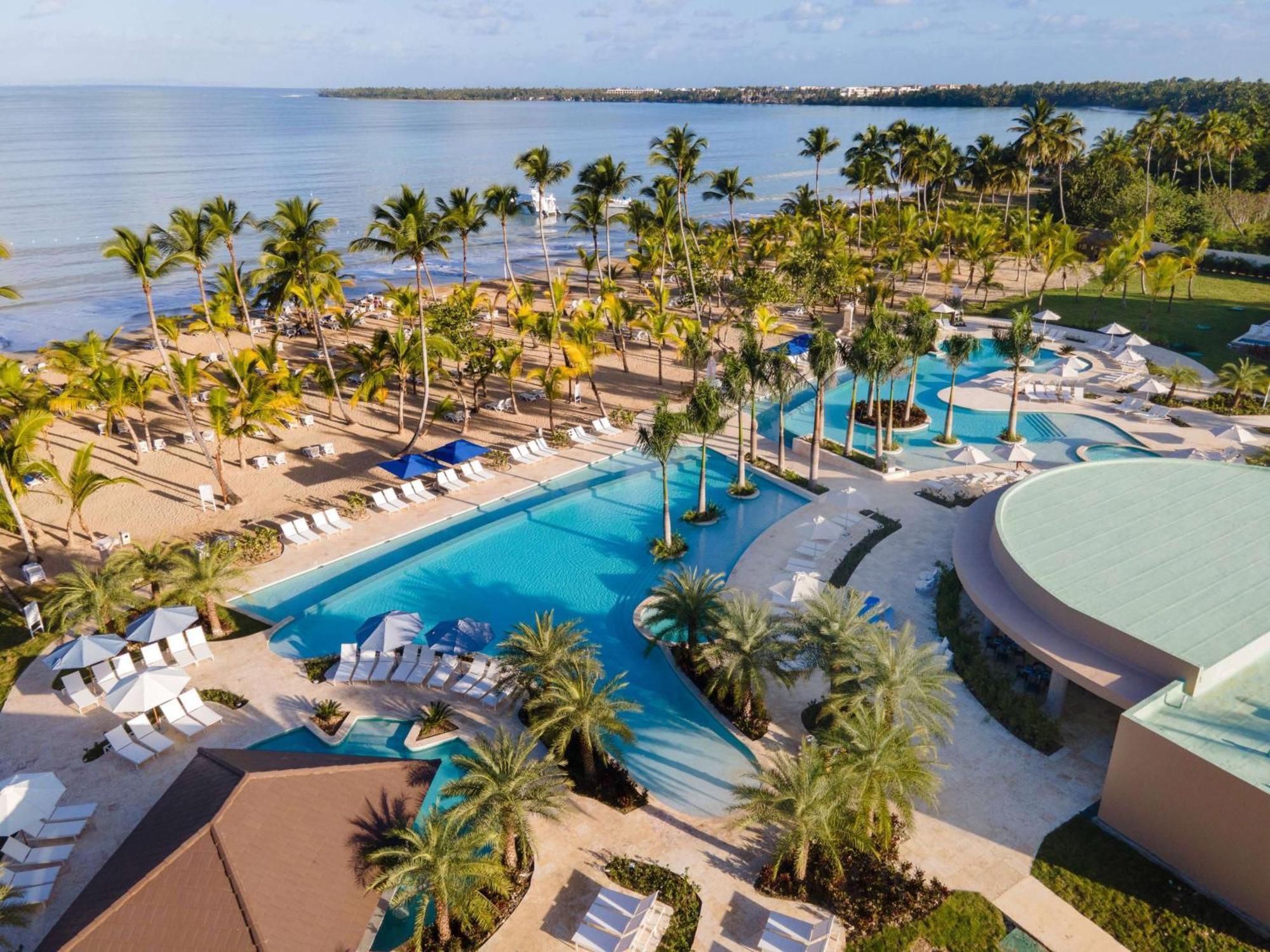 Viva By Wyndham, A Trademark Resort 4*