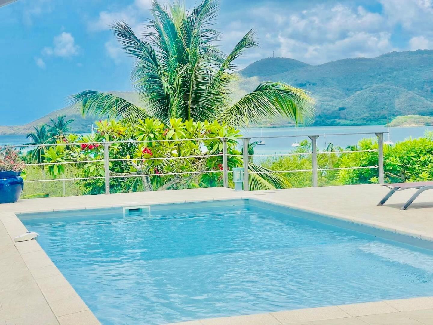 Magnifique Piscine Vue A 180 Pousada Sainte-Anne