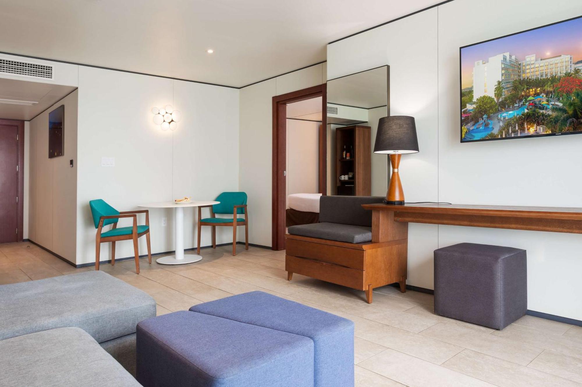 Resort Sonesta Casino & 4*