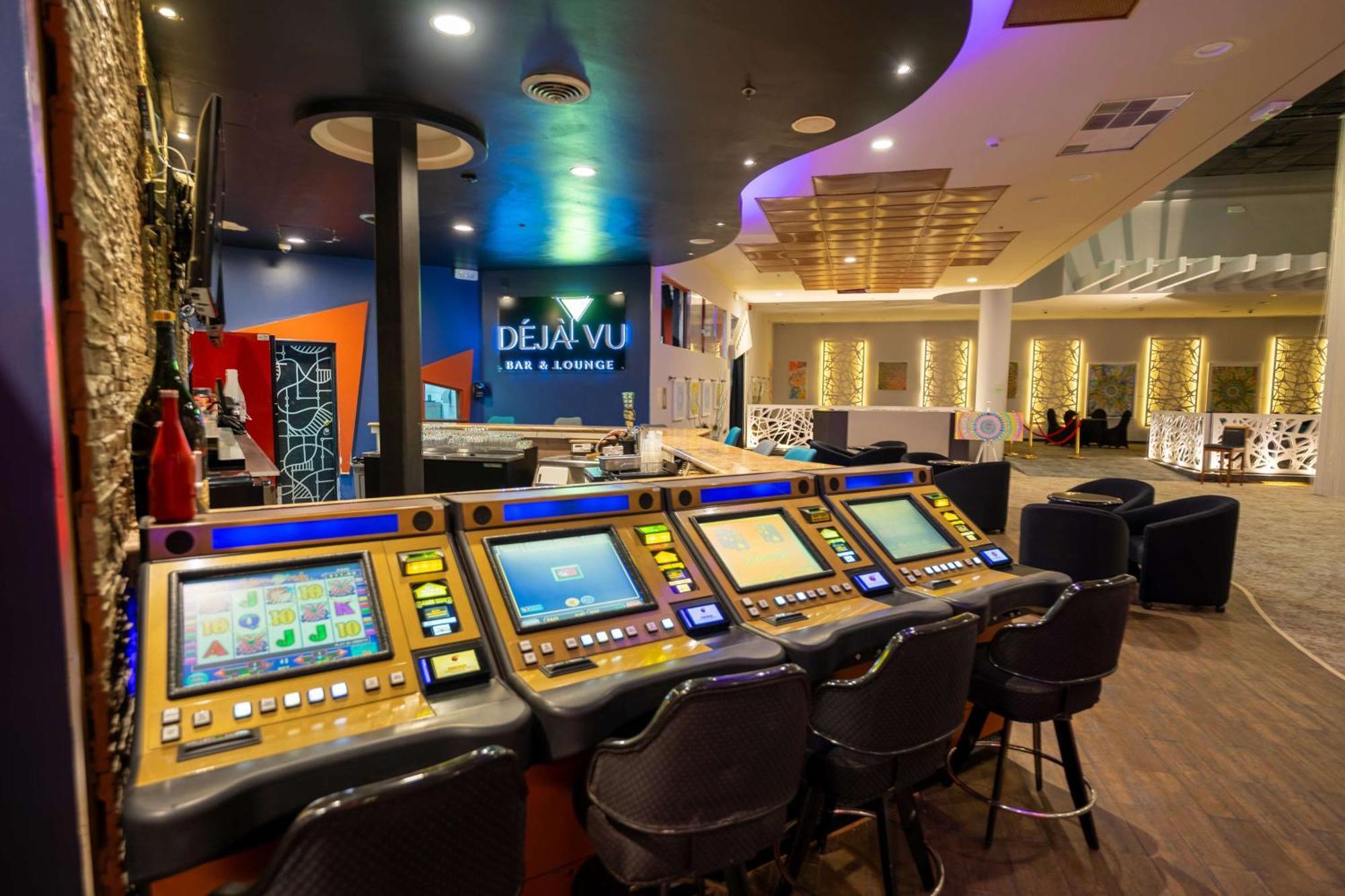 Sonesta Casino &