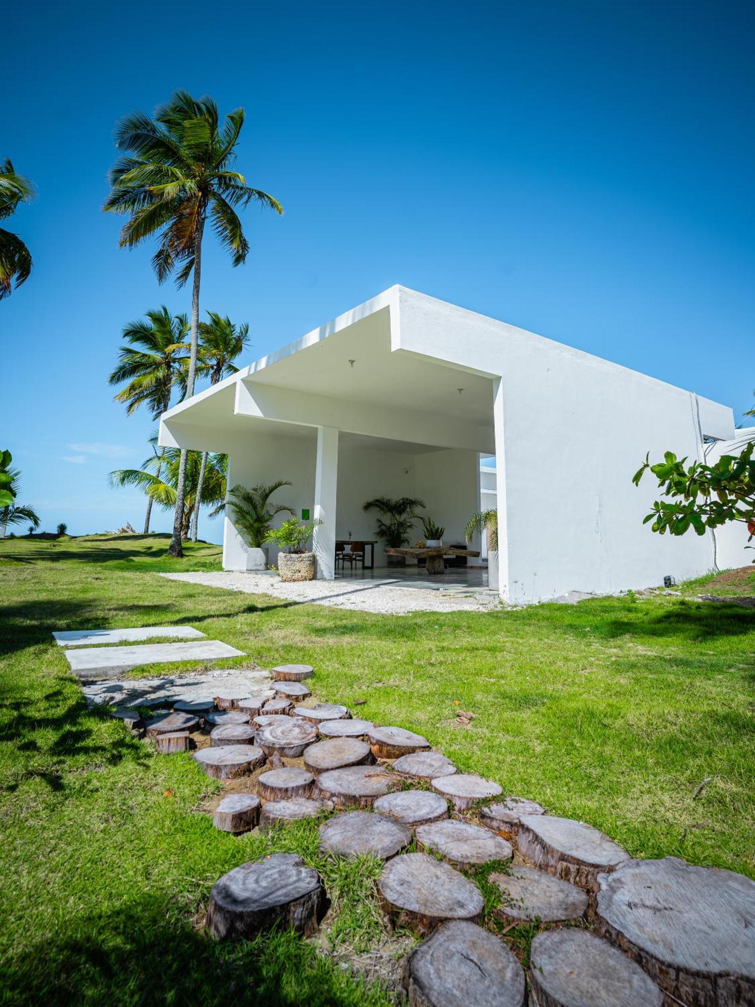 The Palm Bay Club Hotel 5*