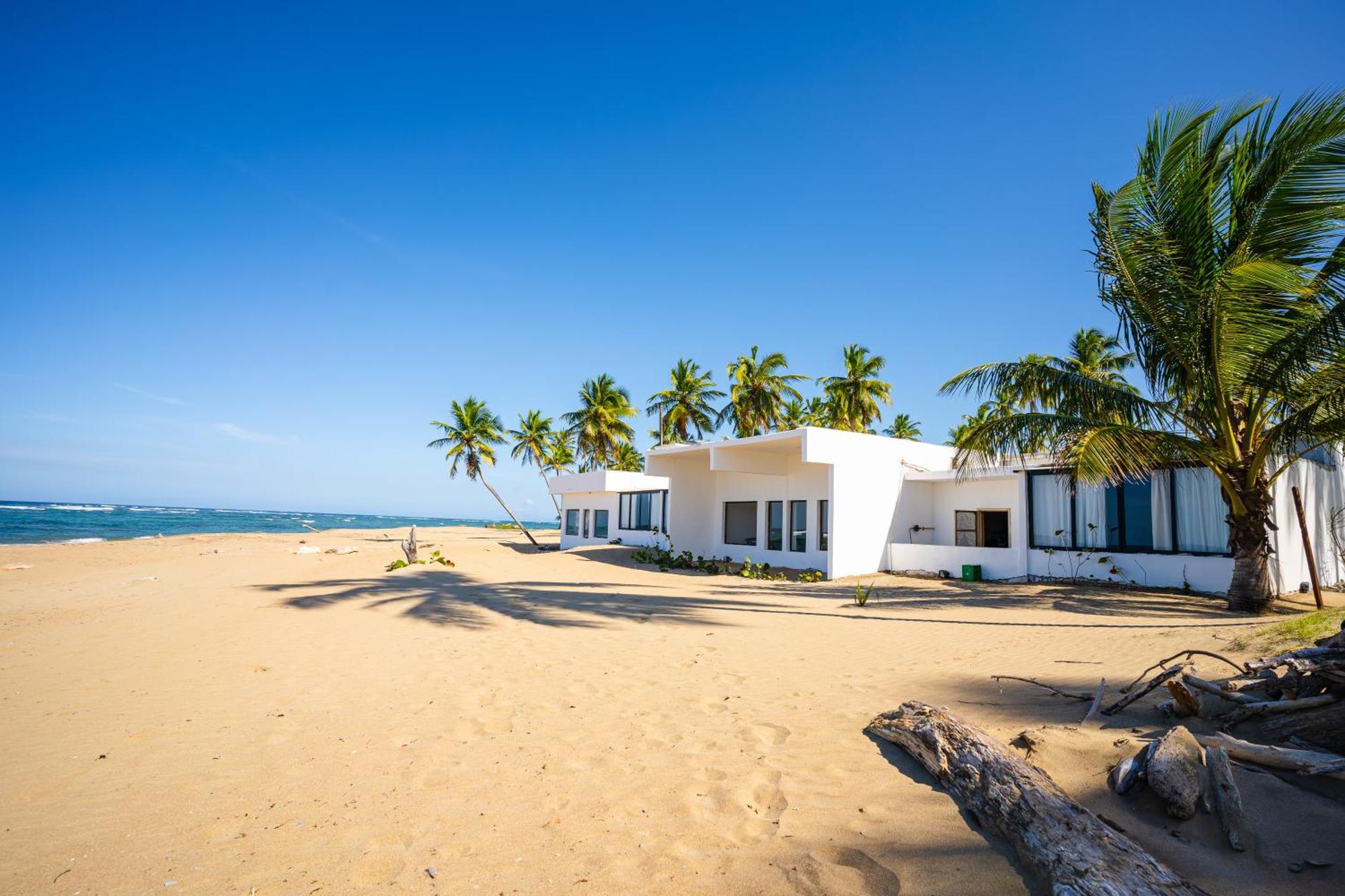 The Palm Bay Club