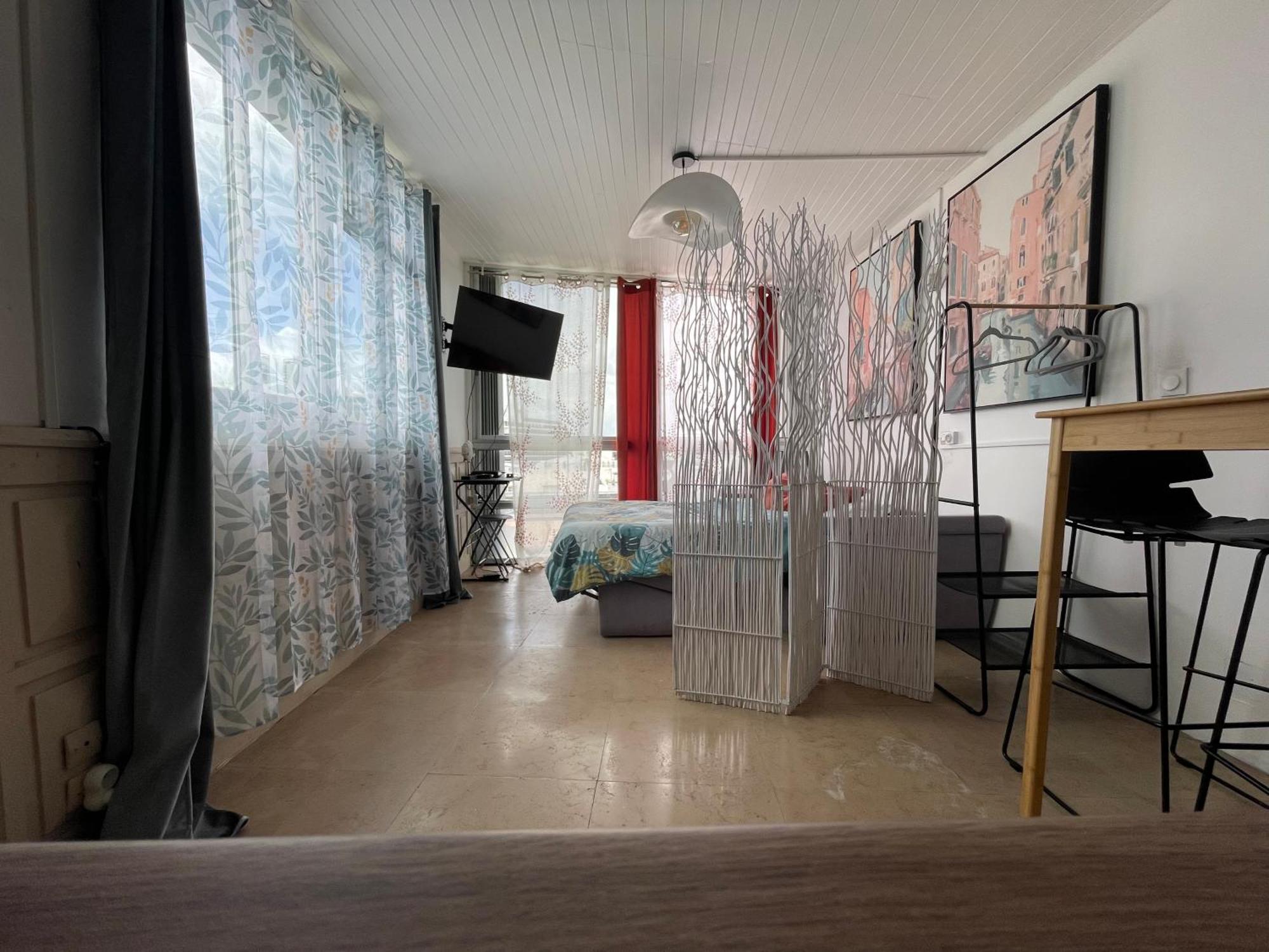Penthouse Seaside 10 Min Port, Croisiere Et Aeroport *