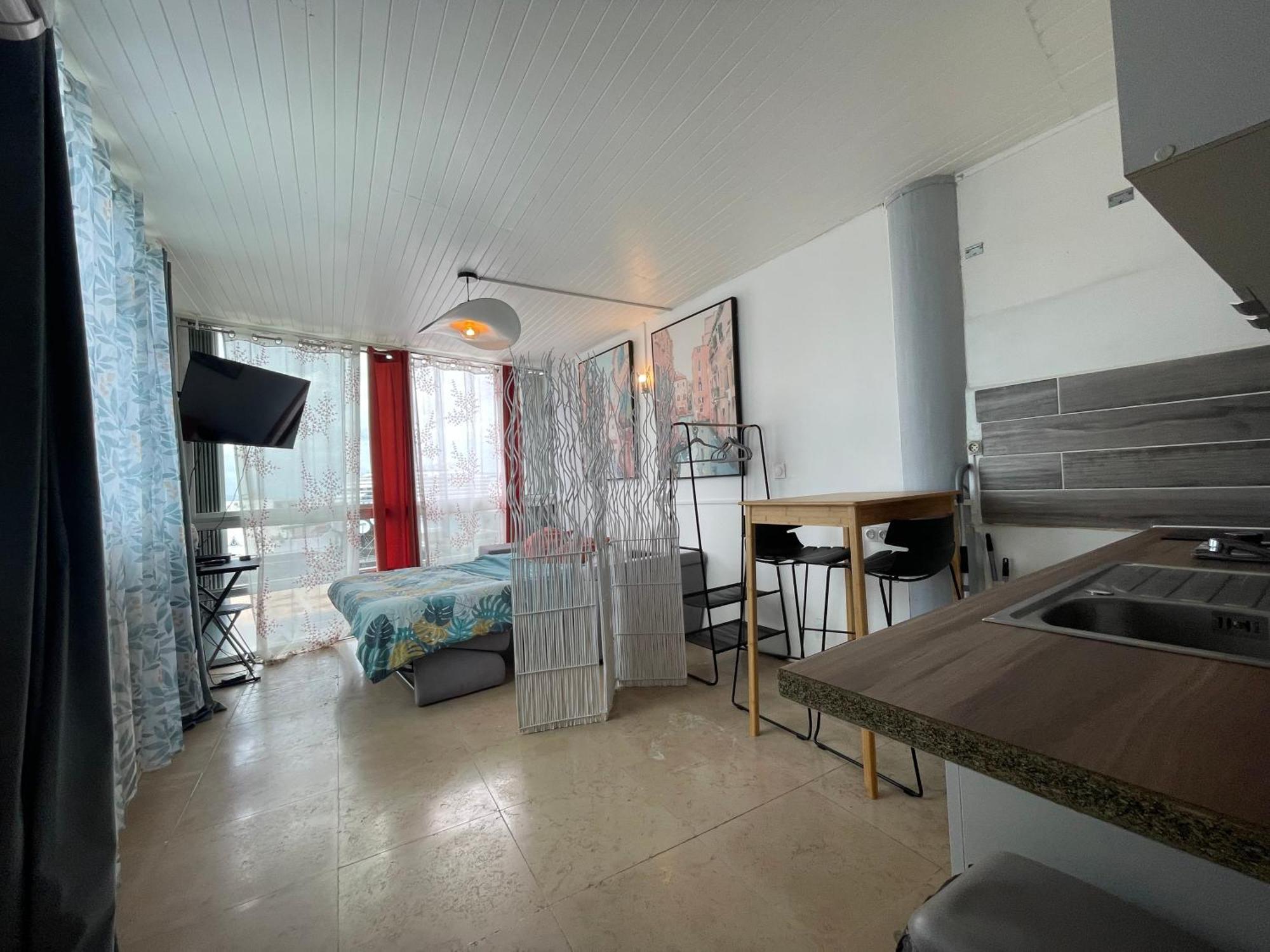 Penthouse Seaside 10 Min Port, Croisiere Et Aeroport