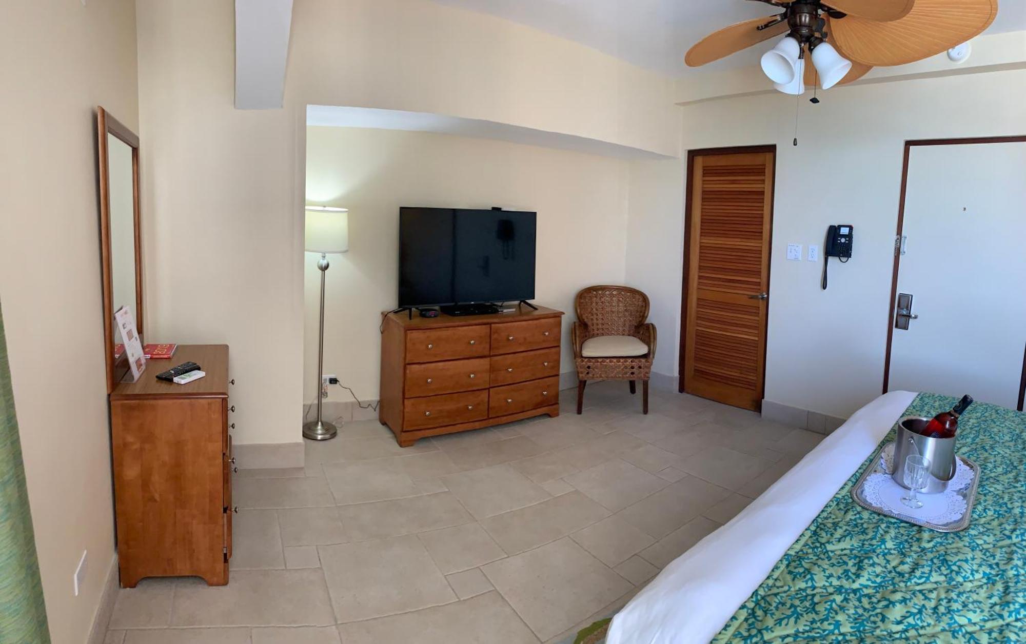 Sea Palace Hotel