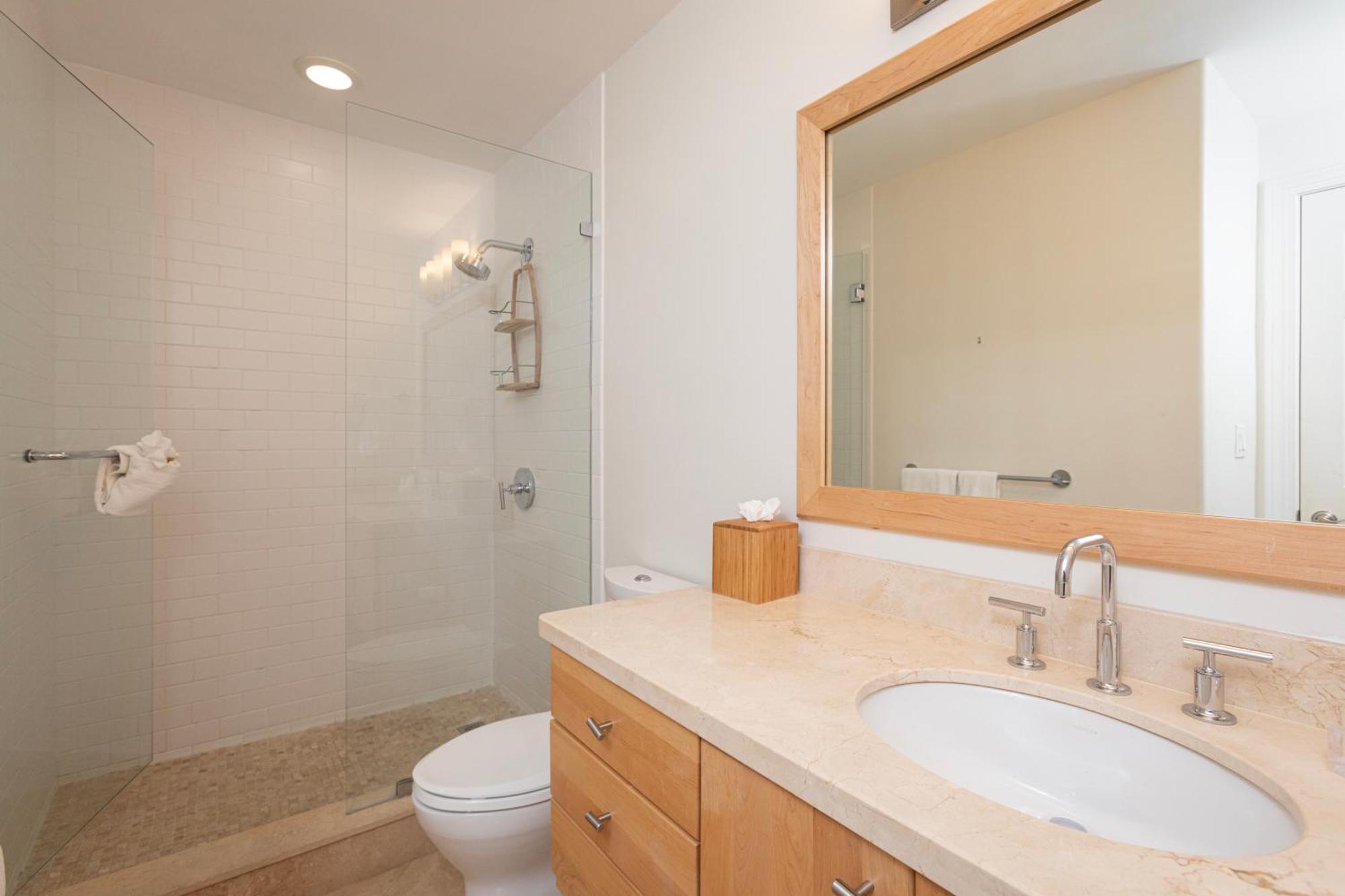 South Bay Club 14 - 4 Bedroom 4 Bathroom Unit Apartment *