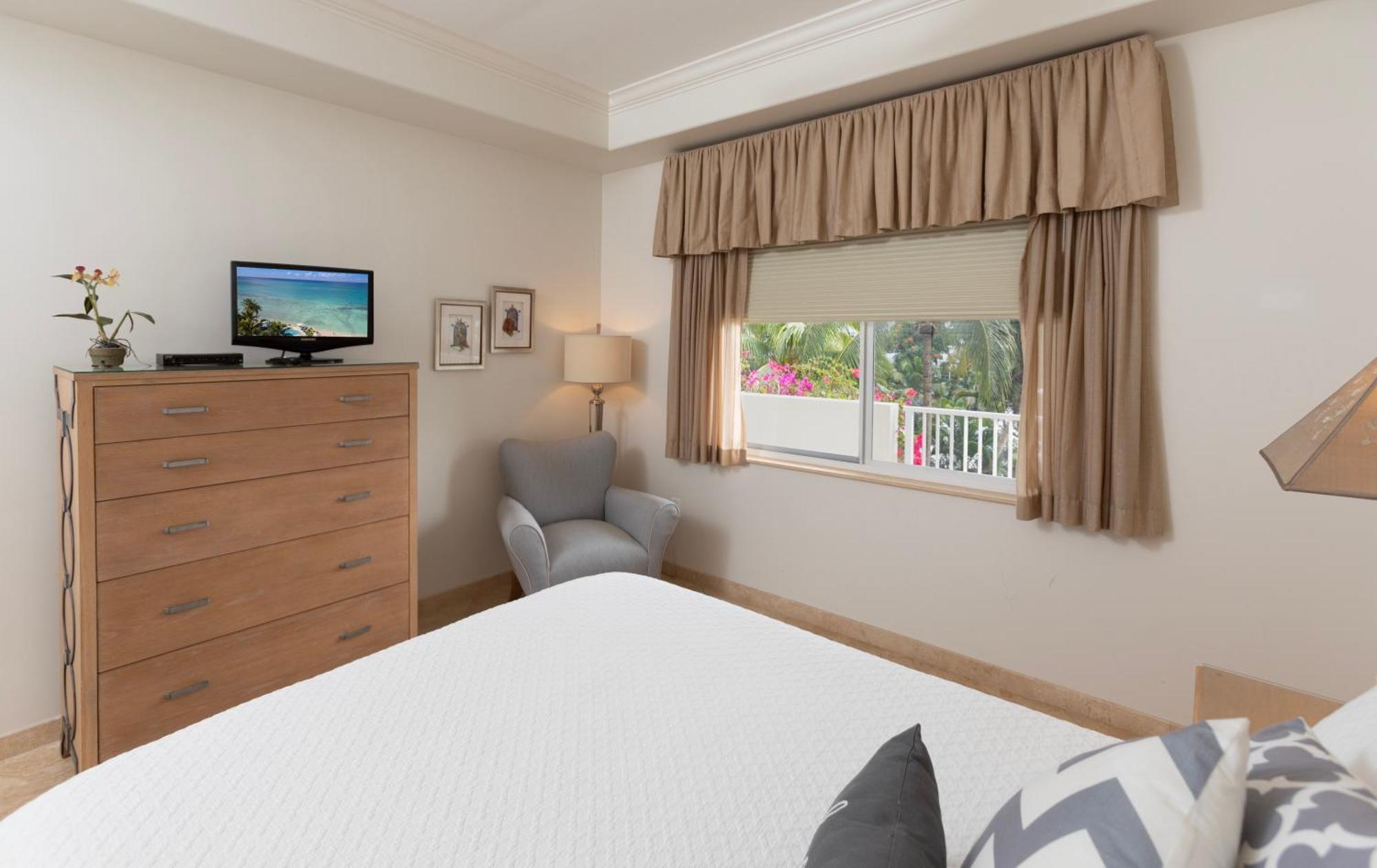 South Bay Club 14 - 4 Bedroom 4 Bathroom Unit *