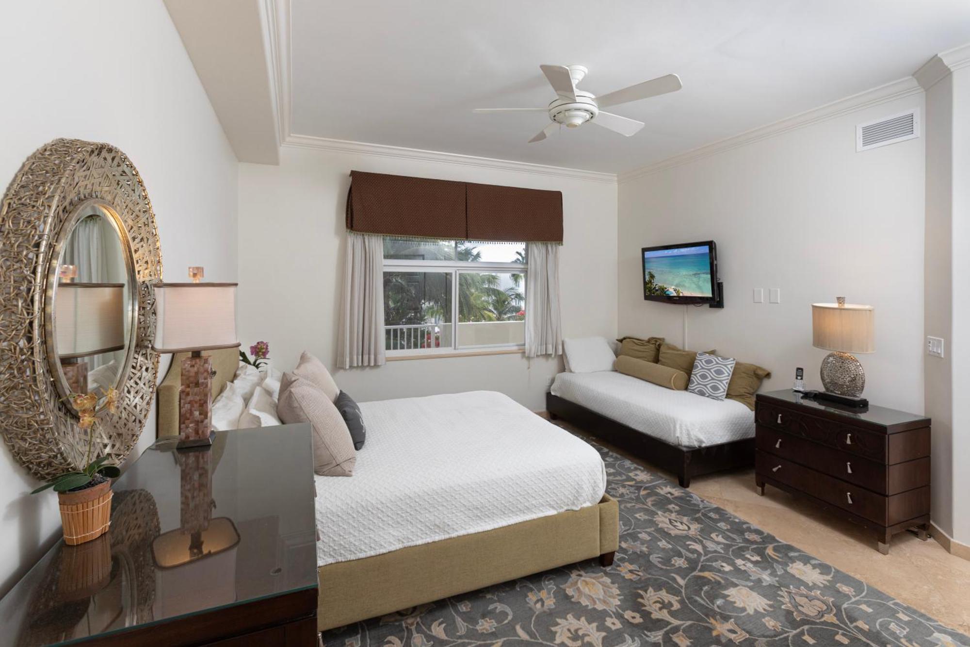 South Bay Club 14 - 4 Bedroom 4 Bathroom Unit *