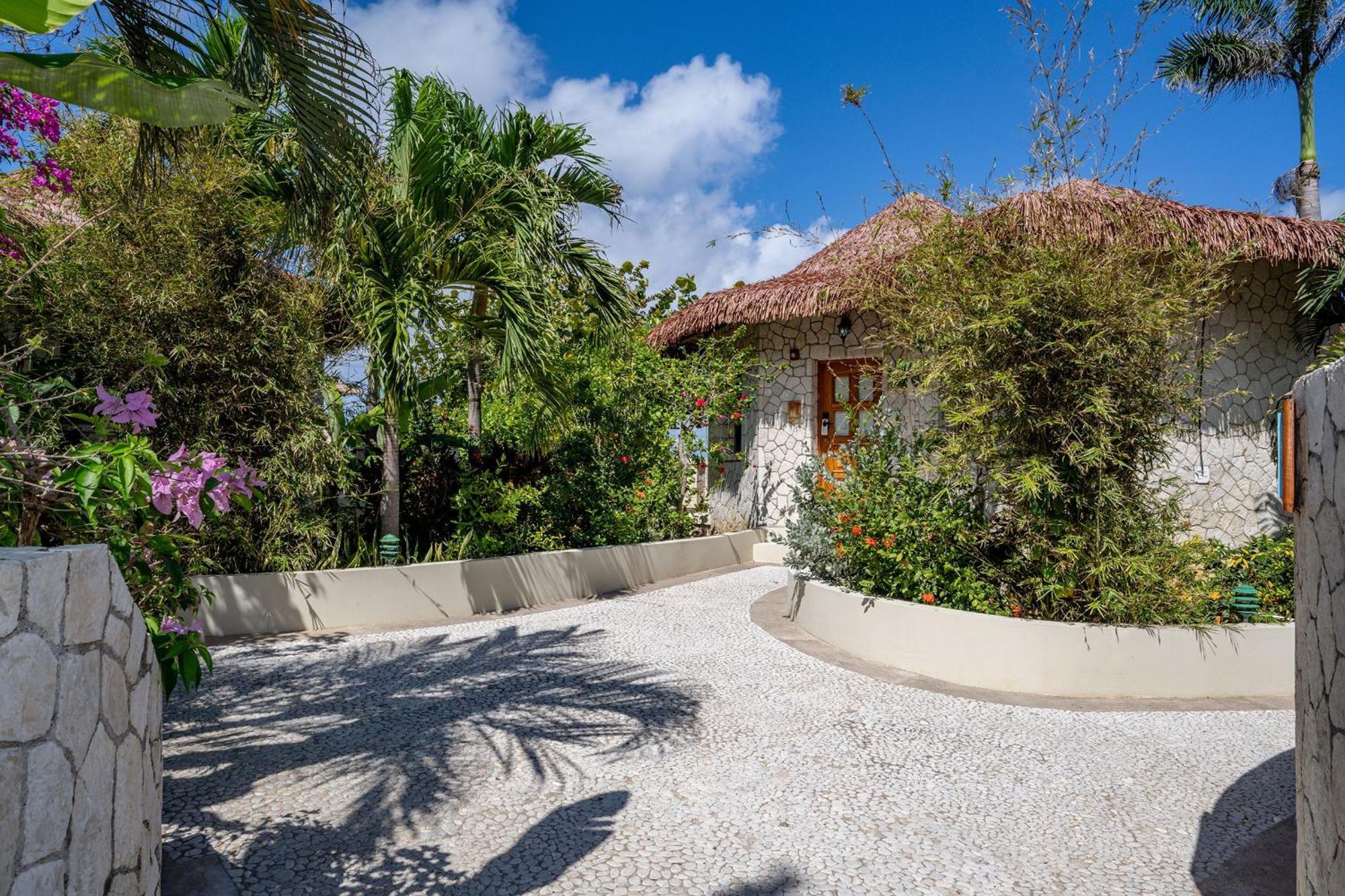 Ocean Cliff Limited - Adults Only 5* Negril