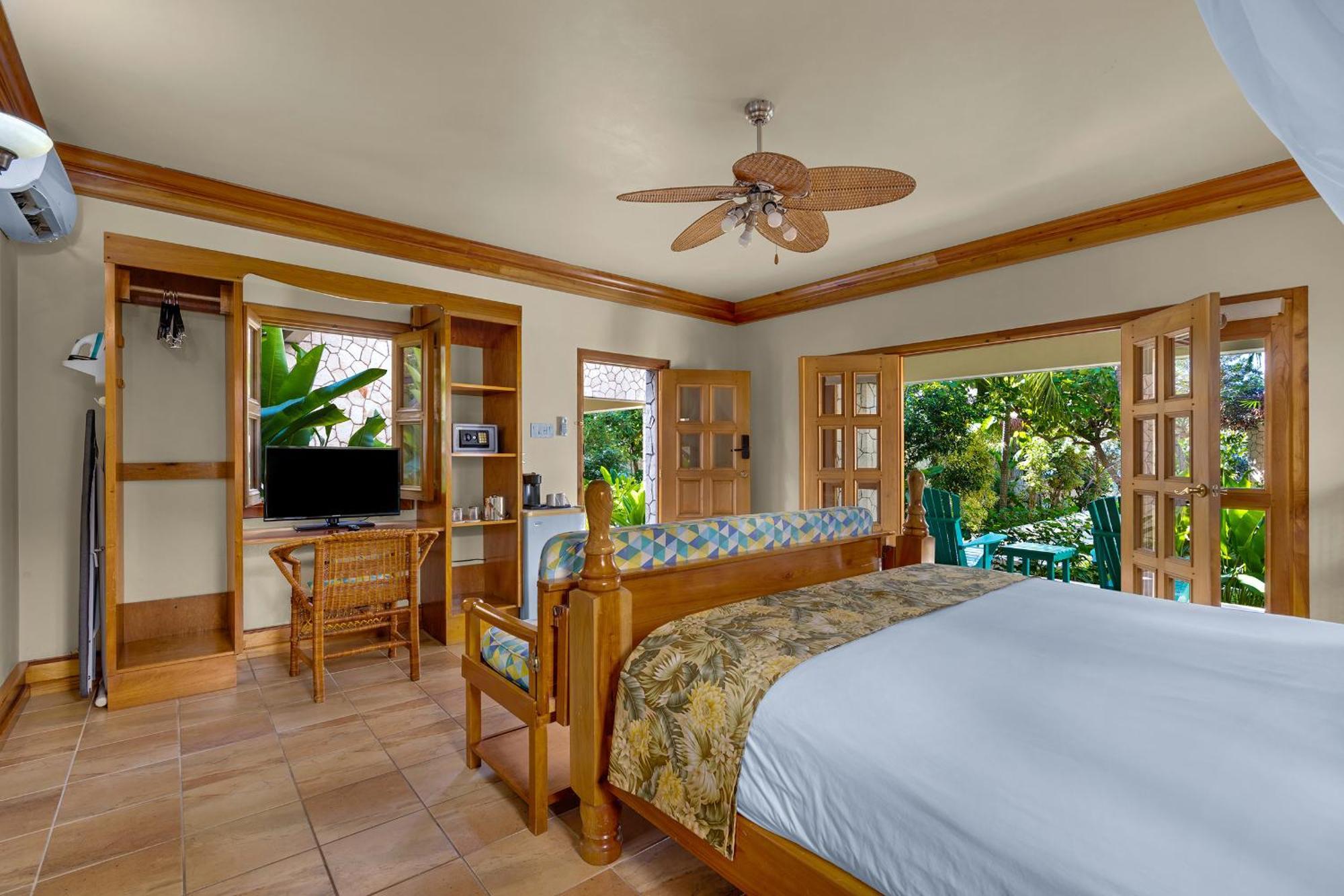 Ocean Cliff Limited - Adults Only Hotel 5*