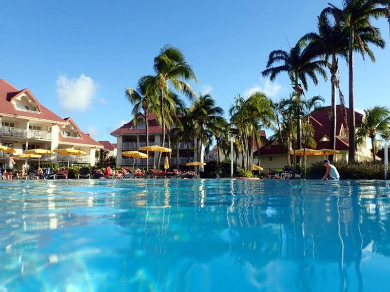 Pierre & Tobago 24 * Sainte-Luce