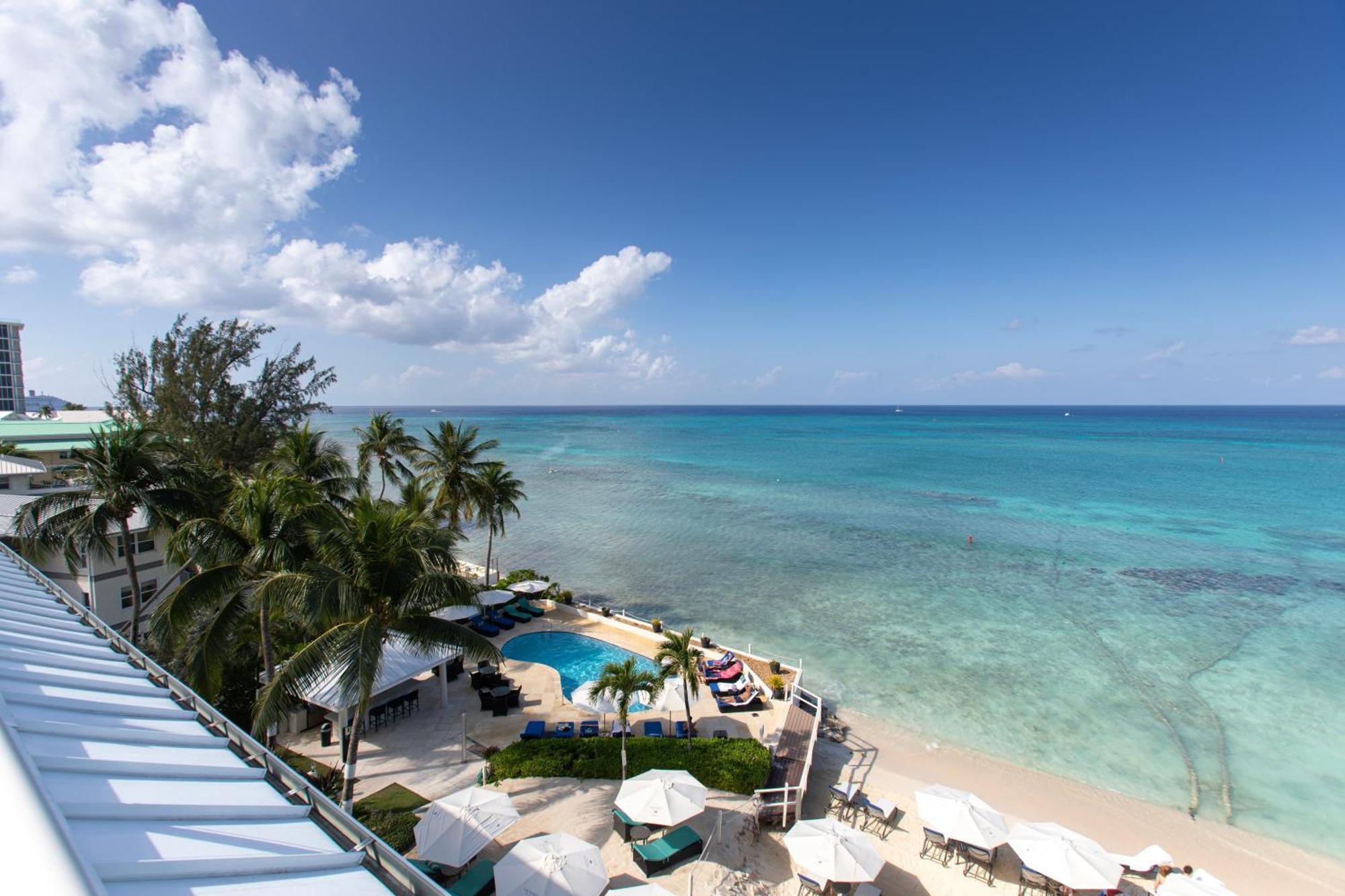 South Bay Club 28 - 3bedroom 2 Bathroom Unit Apartment
