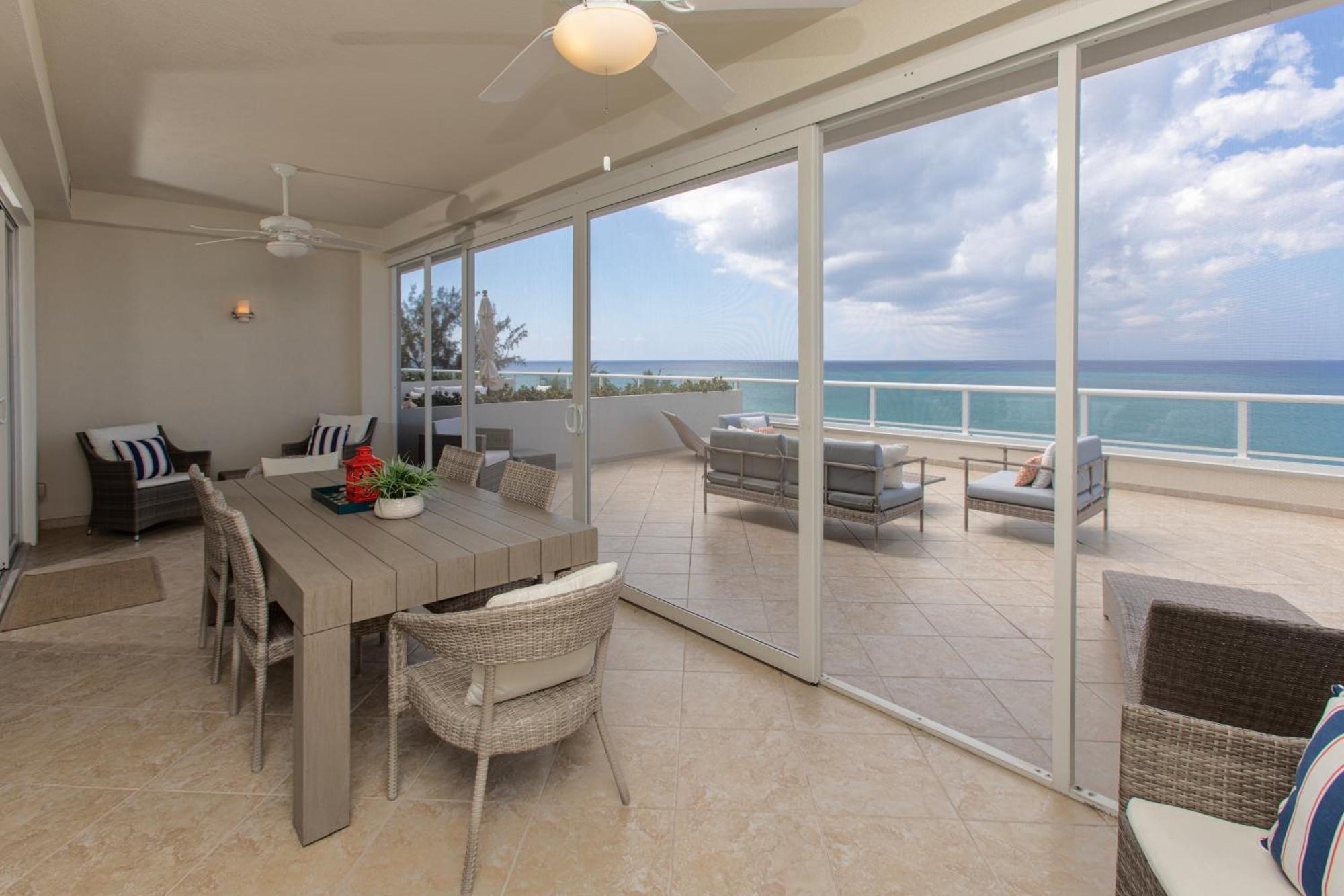 South Bay Club 28 - 3bedroom 2 Bathroom Unit *