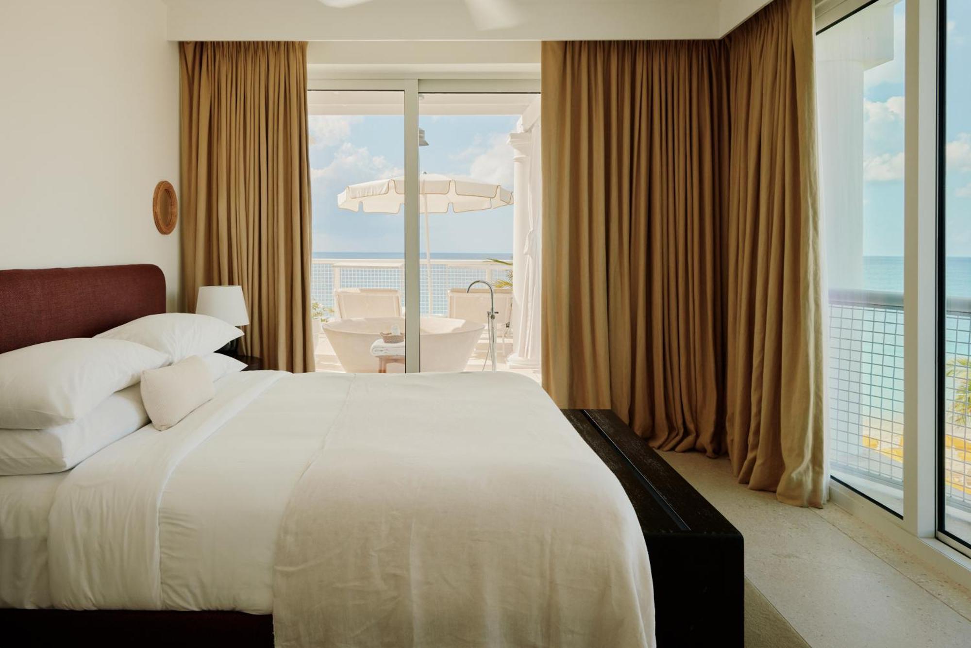 Hotel Palm Heights