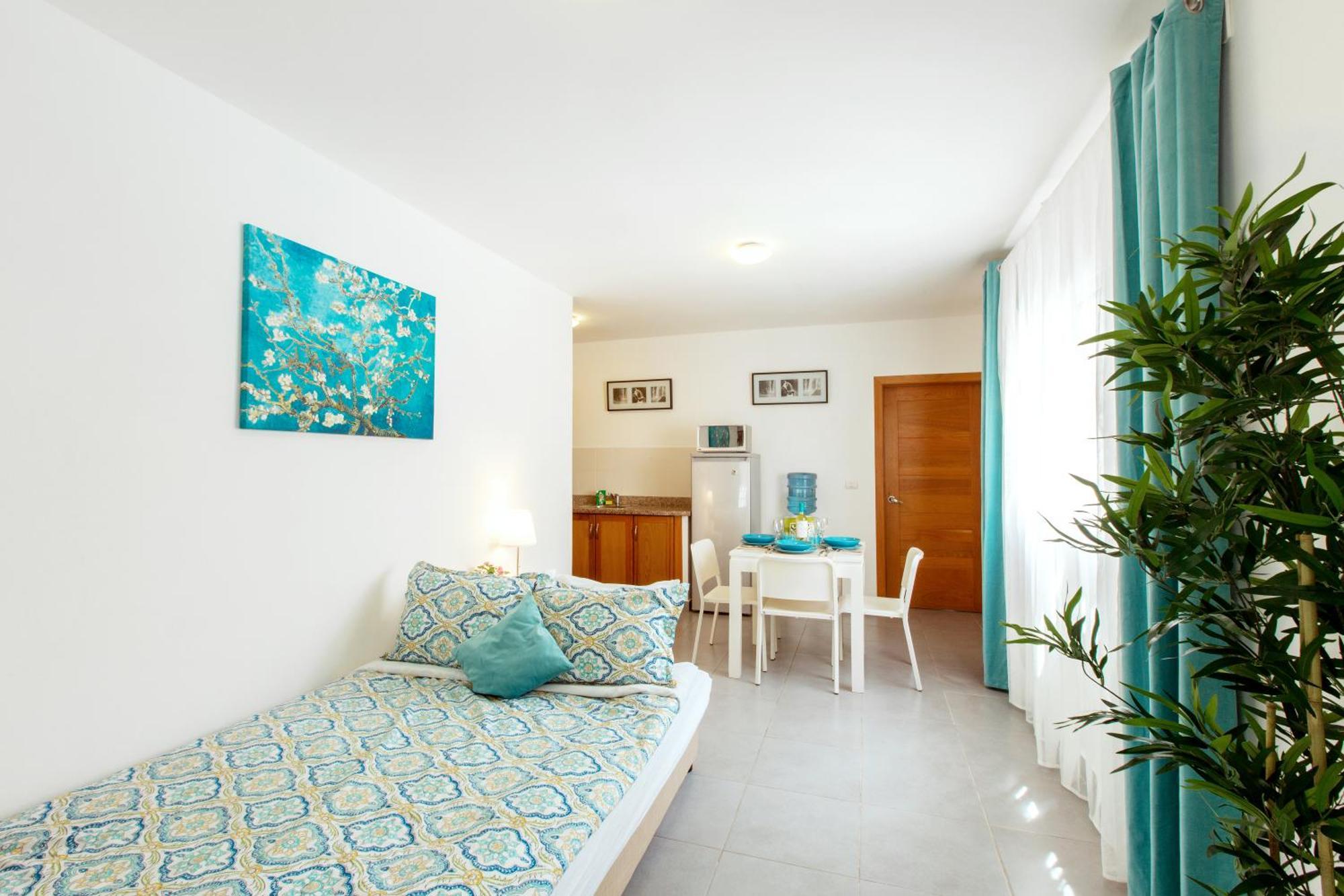 Hotel Tropicana Deluxe Playa Corales - Wifi, Beach, Pool Punta Cana