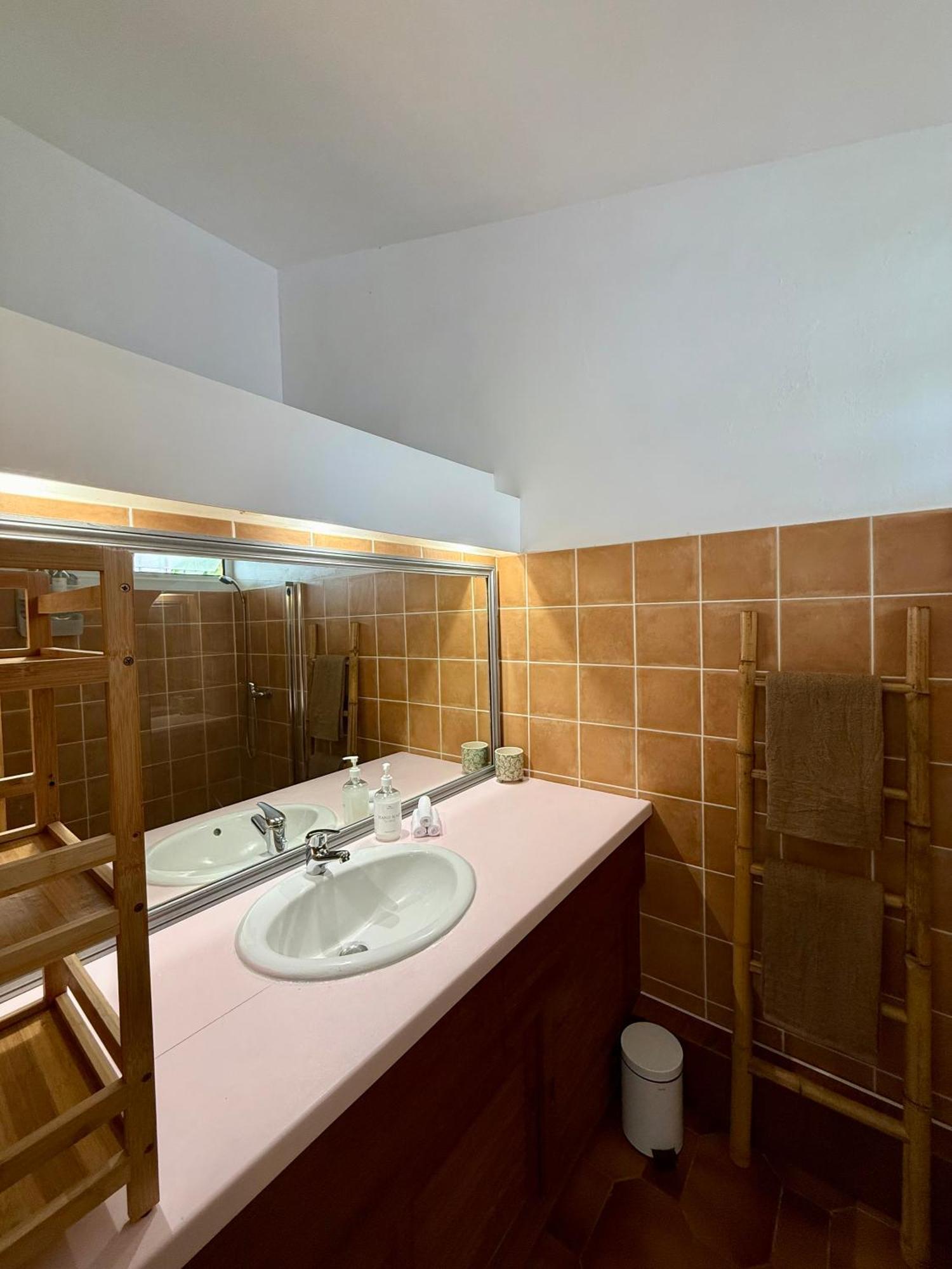 T2 Vue Avec Acces Direct Lagon Et 5 Min Apartment