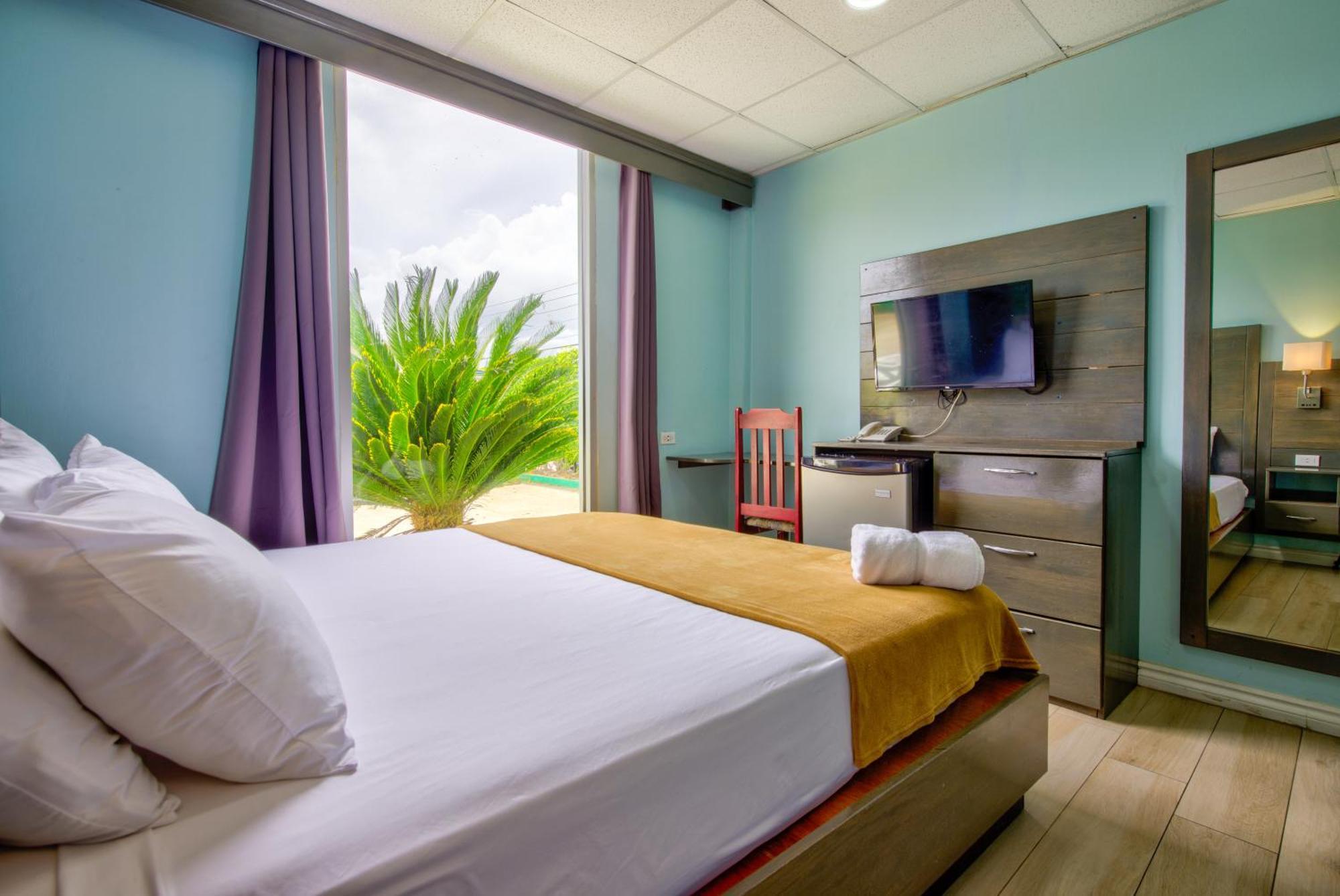 Hotel Airport Piarco