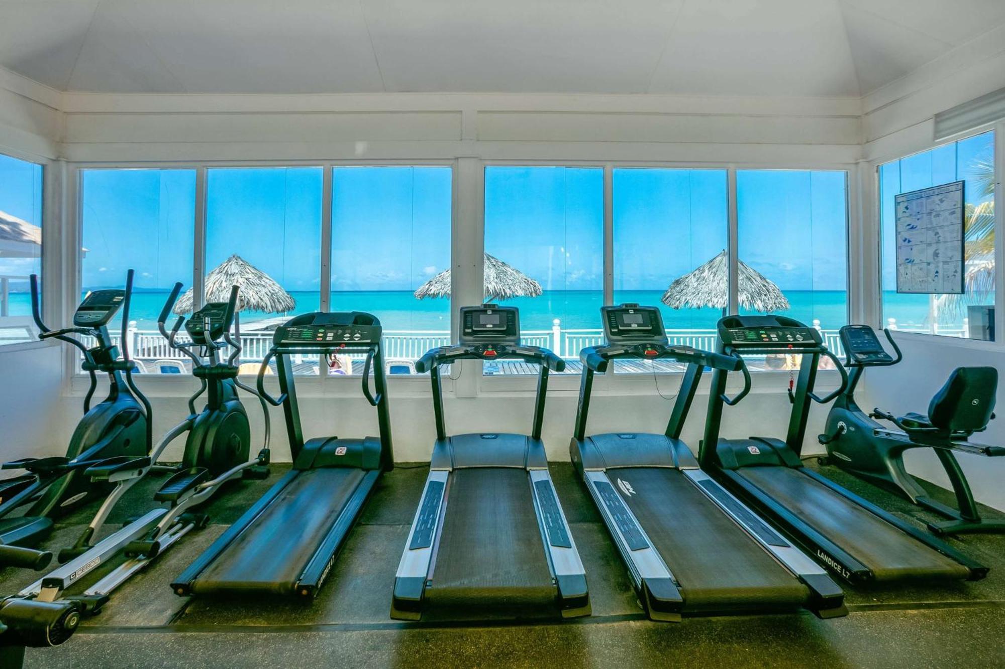 Grand Decameron Cornwall Beach, A Trademark All-Inclusive Resort Resort Montego Bay
